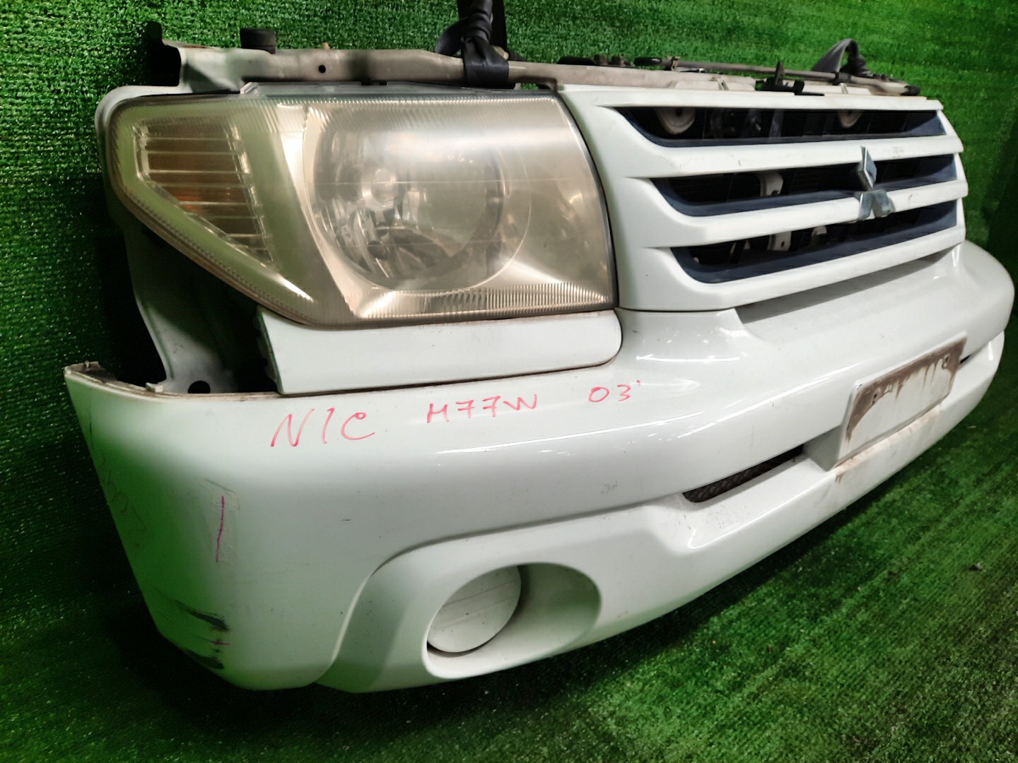Ноускат MITSUBISHI PAJERO IO H77W 4G94 2042 3 ракурс