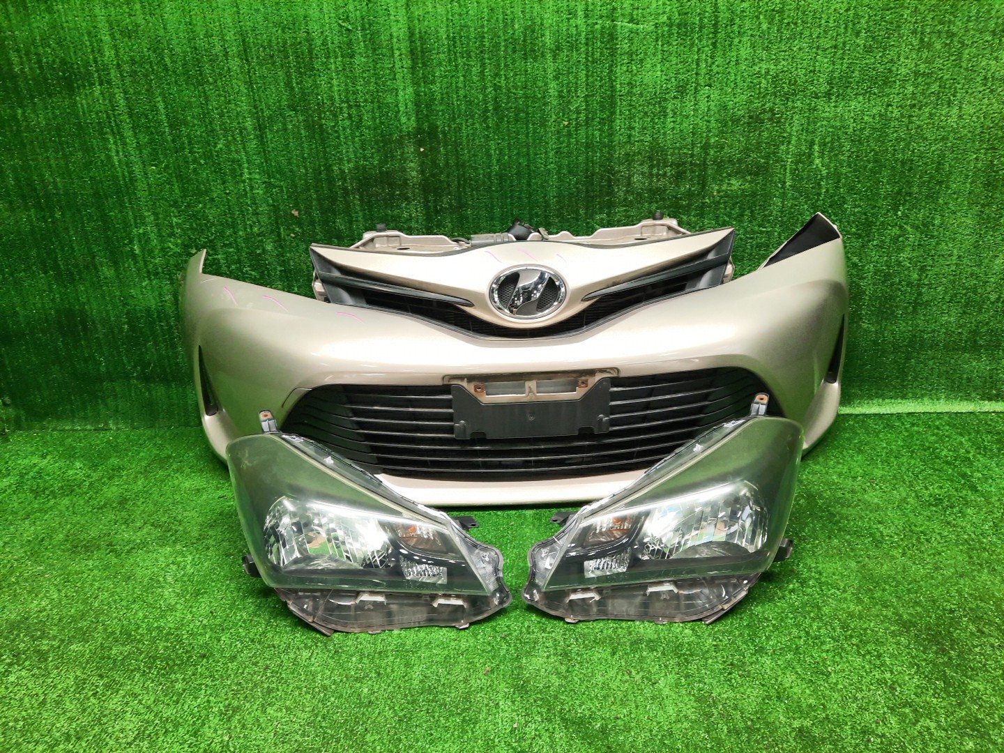 Ноускат TOYOTA VITZ, YARIS KSP130, NSP130, NSP135, NCP131 1KR-FE 2501 1 ракурс