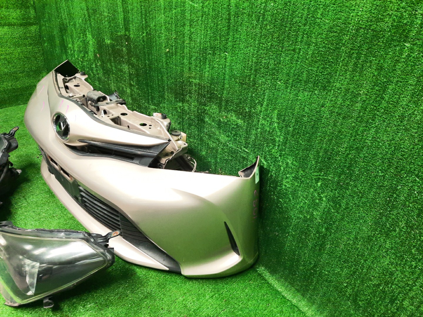 Ноускат TOYOTA VITZ, YARIS KSP130, NSP130, NSP135, NCP131 1KR-FE 2501 2 ракурс