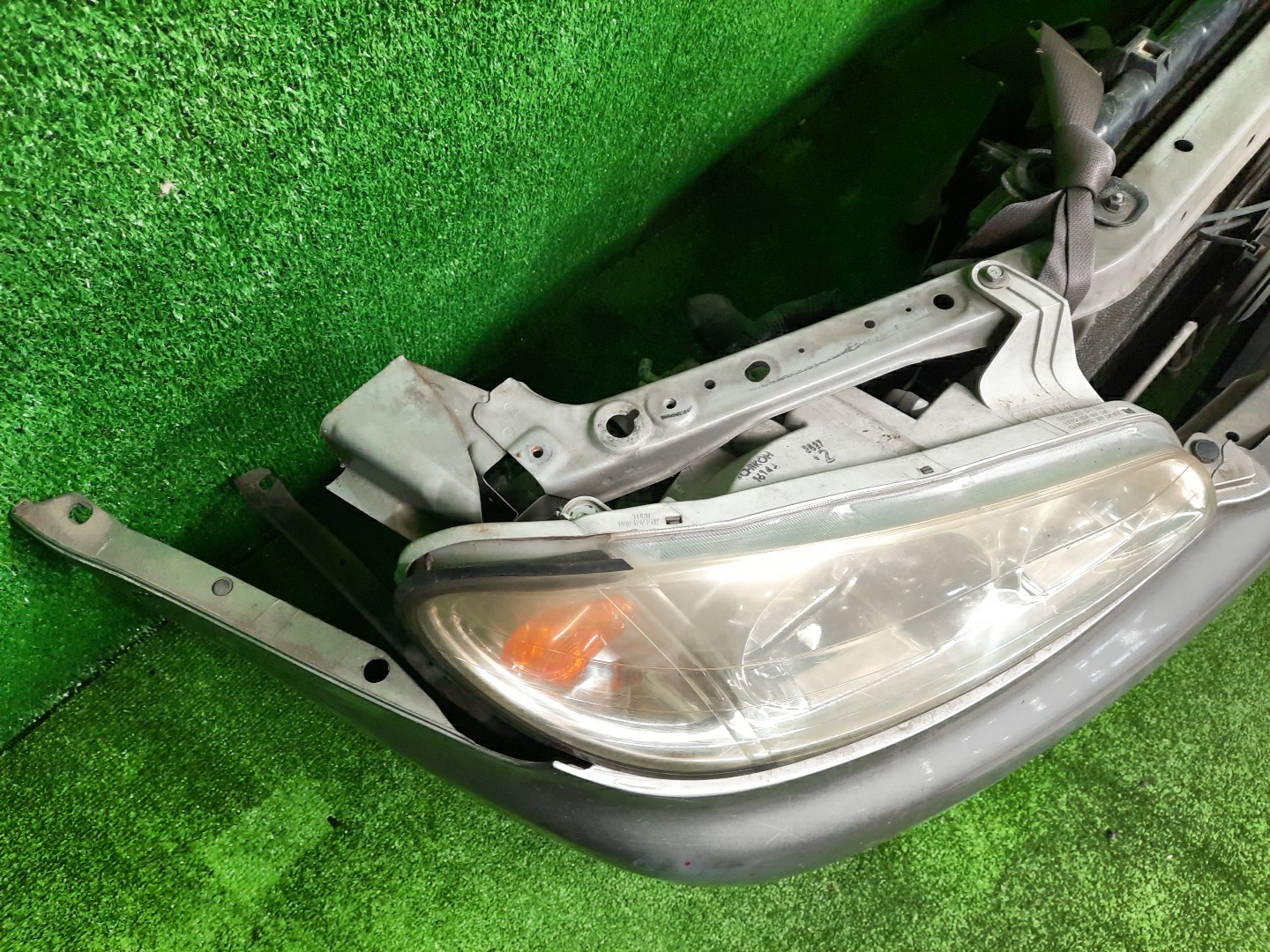 Ноускат NISSAN CEFIRO A33 VQ20DE 2814 4 ракурс