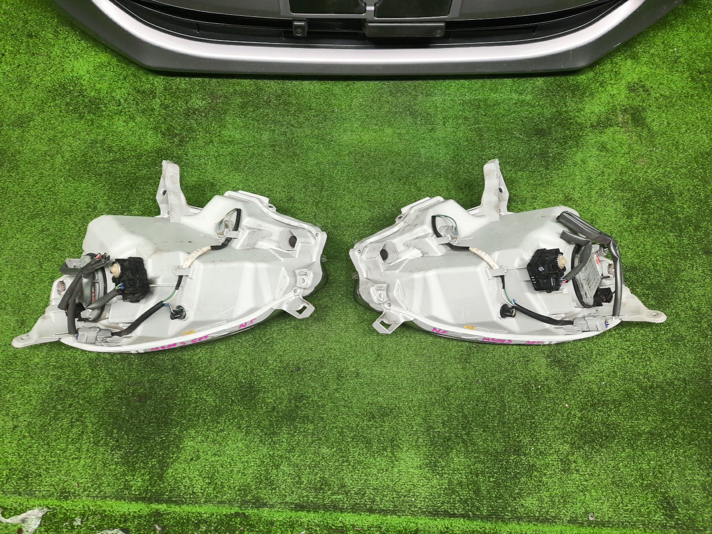 Ноускат DAIHATSU BOON M600S 1KR-FE 3056 5 ракурс Ноускат DAIHATSU BOON M600S 1KR-FE 3056 5 ракурс