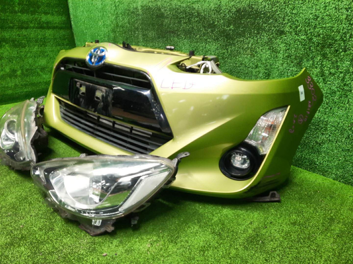Ноускат TOYOTA AQUA NHP10 1NZ-FXE 3302 3 ракурс