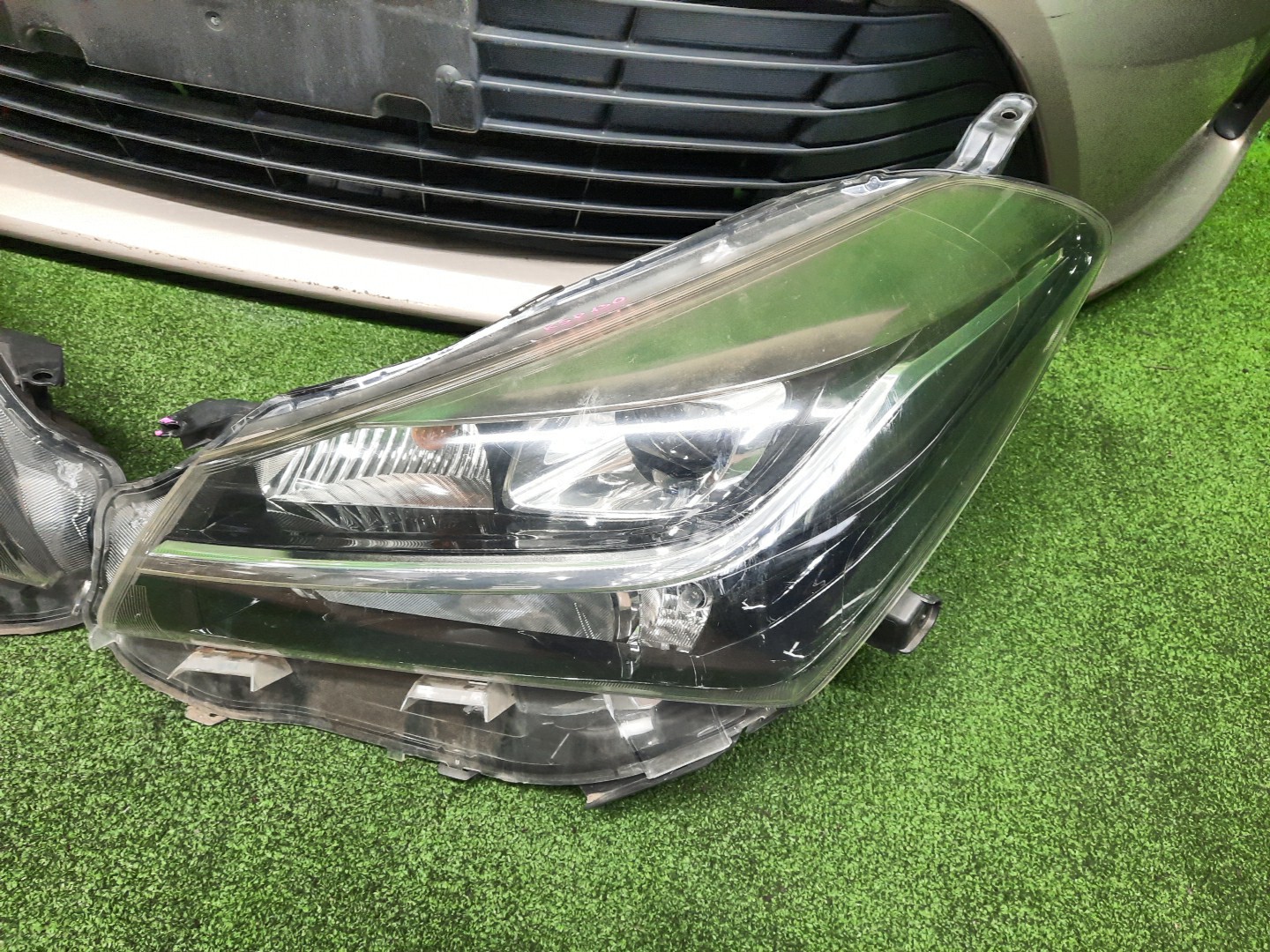Ноускат TOYOTA VITZ, YARIS KSP130, NSP130, NSP135, NCP131 1KR-FE 3417 2 ракурс
