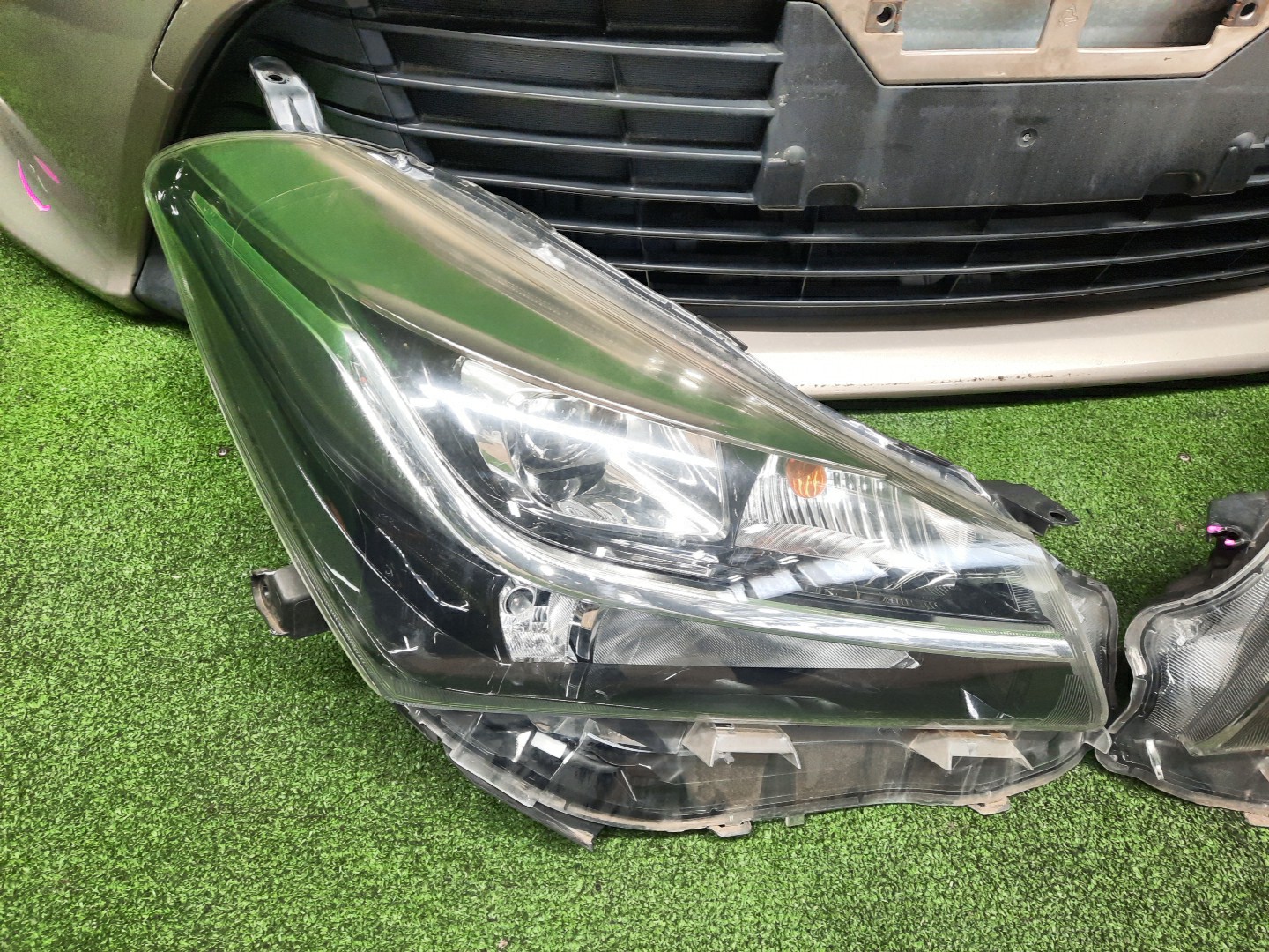 Ноускат TOYOTA VITZ, YARIS KSP130, NSP130, NSP135, NCP131 1KR-FE 3417 4 ракурс
