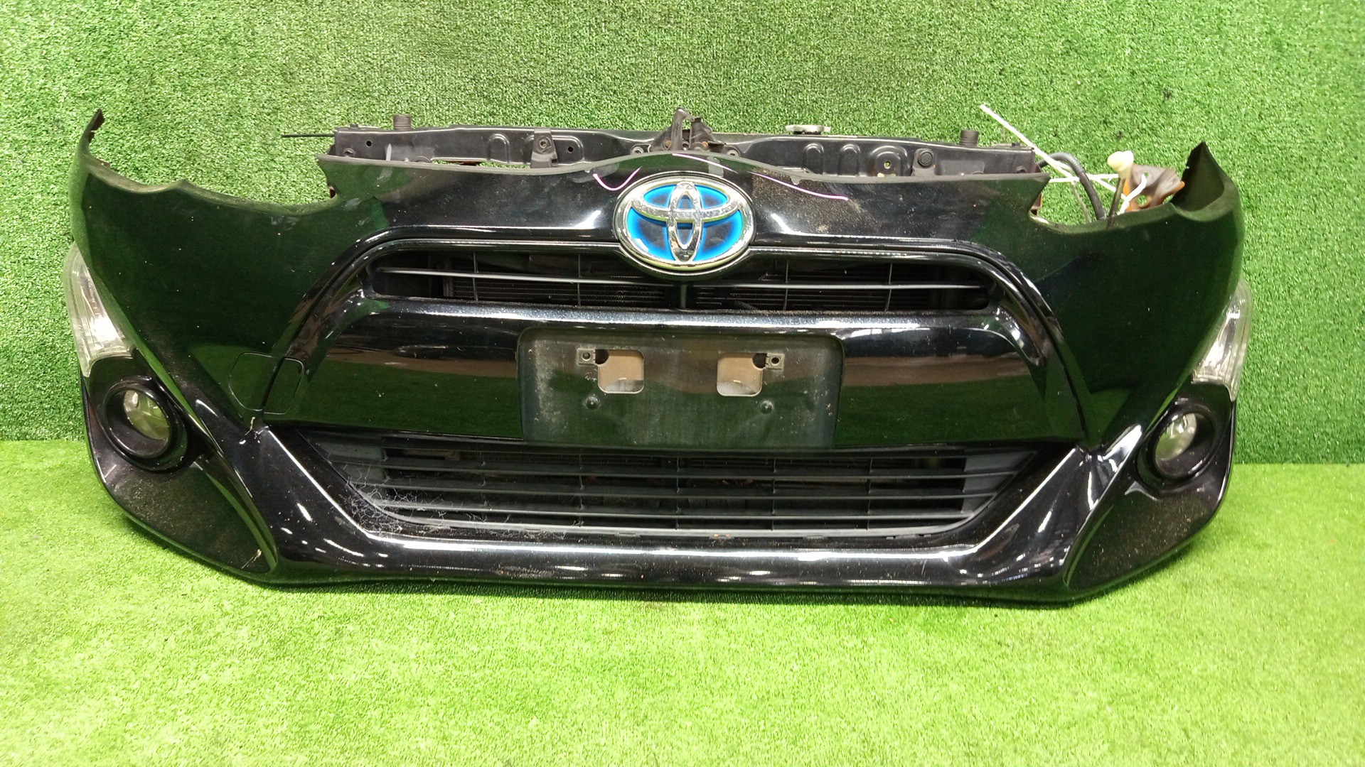 Ноускат TOYOTA AQUA NHP10 1NZ-FXE 3594 3 ракурс