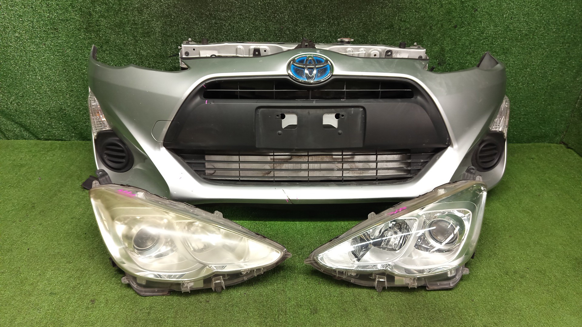 Ноускат TOYOTA AQUA NHP10 1NZ-FXE 3736 1 ракурс