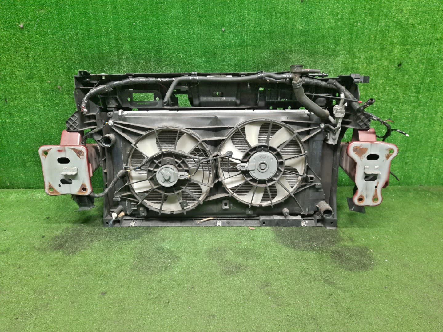 Рамка радиатора NISSAN LAFESTA CWFFWN PE-VPS 1596 2 ракурс