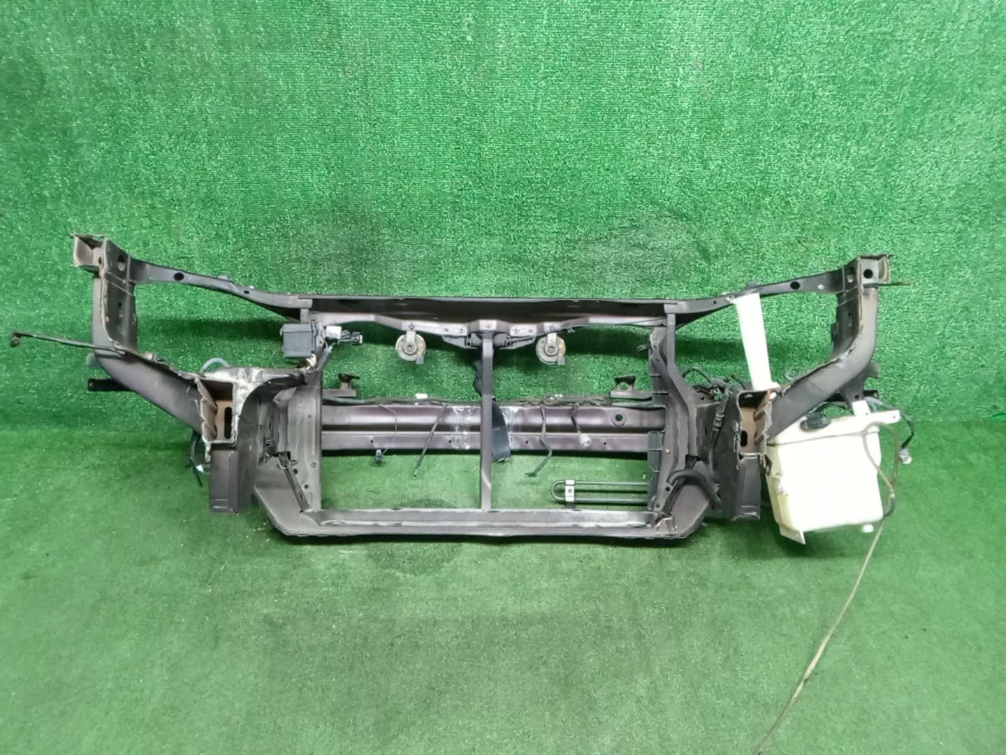 Рамка радиатора TOYOTA WINDOM MCV30 1MZ-FE 1795 3 ракурс