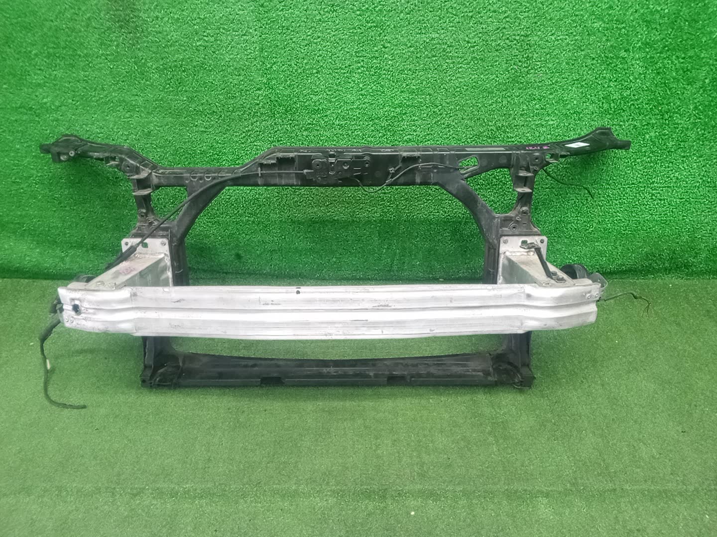 Рамка радиатора AUDI A4 8K2, B8, 8K5 1848 1 ракурс