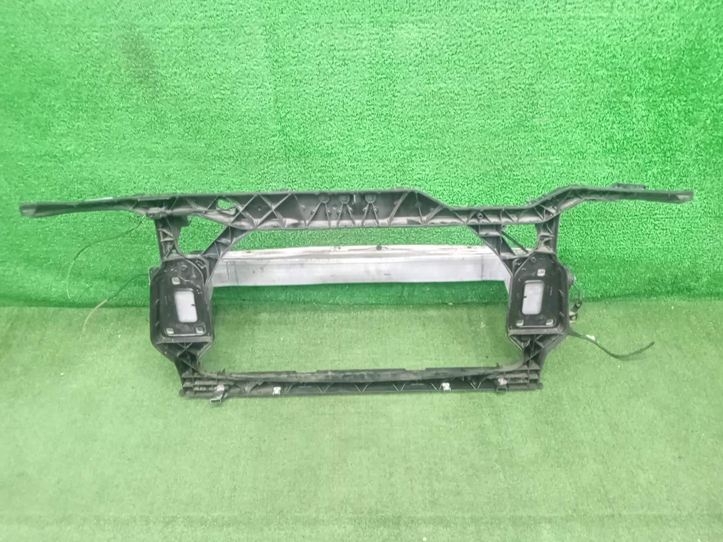 Рамка радиатора AUDI A4 8K2, B8, 8K5 1848 3 ракурс