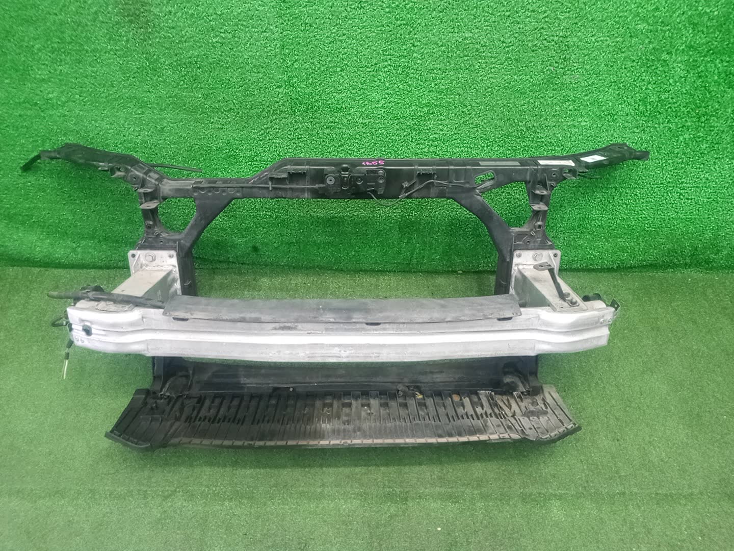 Рамка радиатора AUDI A4 8K2, B8, 8K5 1855 1 ракурс