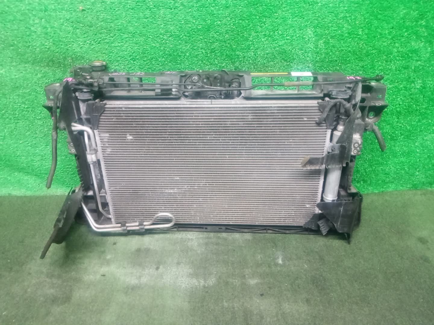 Рамка радиатора NISSAN TEANA TNJ32, PJ32, J32 VQ25DE 1930 1 ракурс