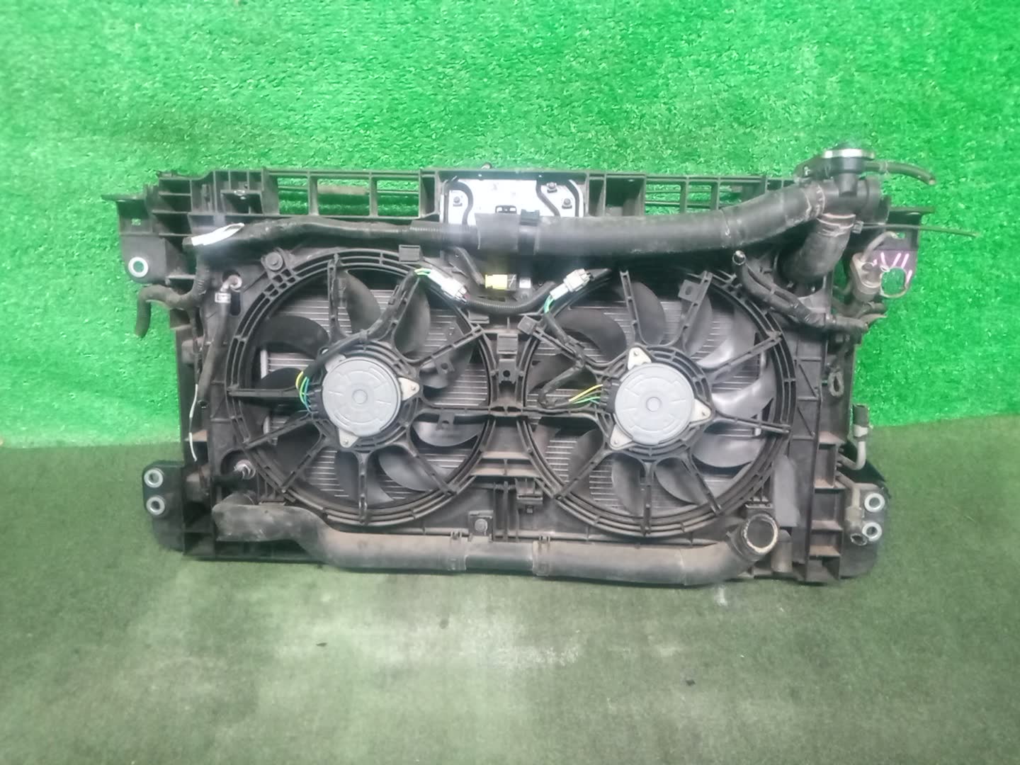 Рамка радиатора NISSAN TEANA TNJ32, PJ32, J32 VQ25DE 1930 3 ракурс