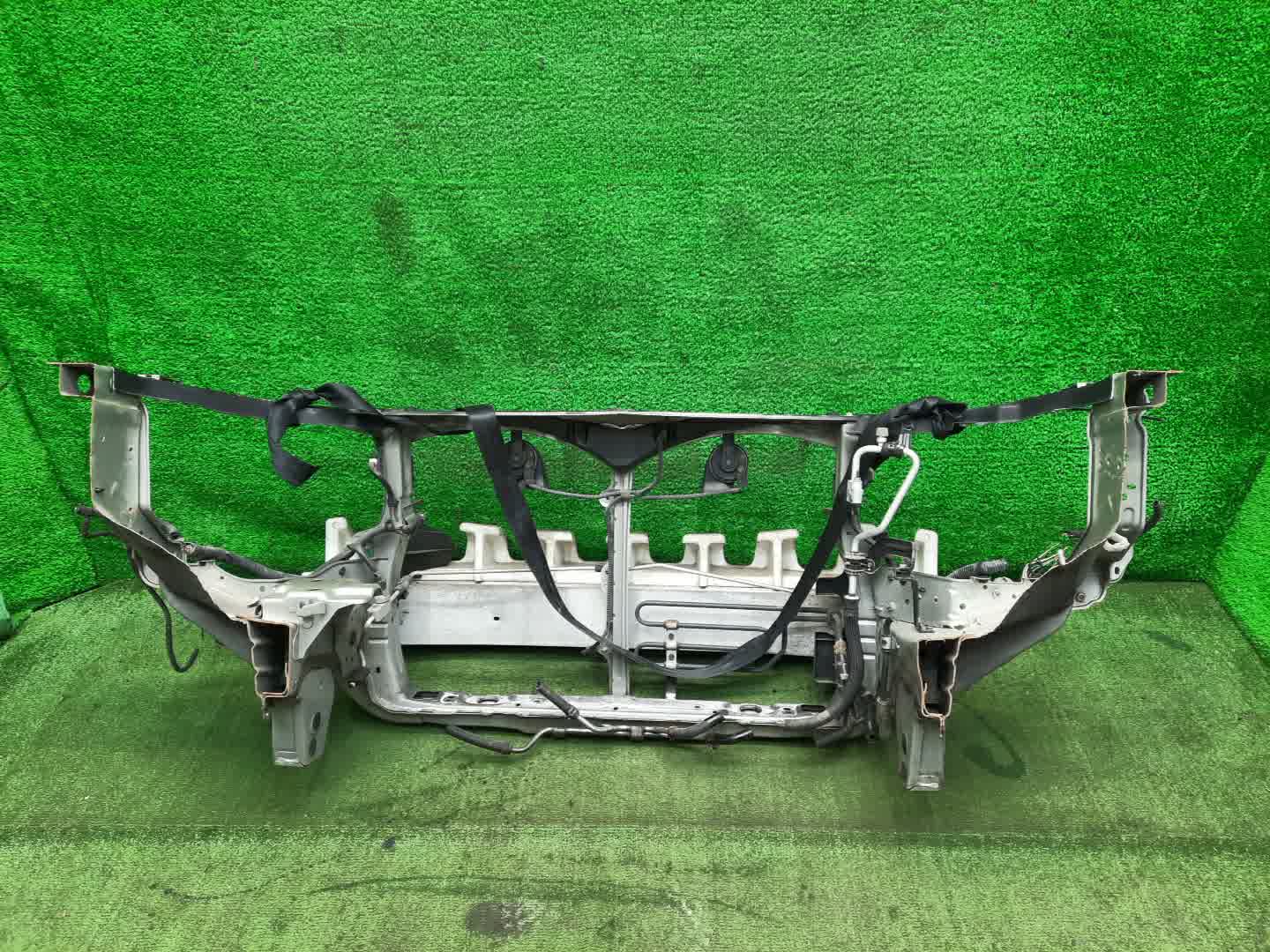 Рамка радиатора TOYOTA HARRIER GSU36W, MCU35W, ACU30W, MCU30W, MCU36W, GSU30W, MCU31W, GSU31W, GSU35W, ACU35W, MHU38W 2GR-FE 1966 3 ракурс