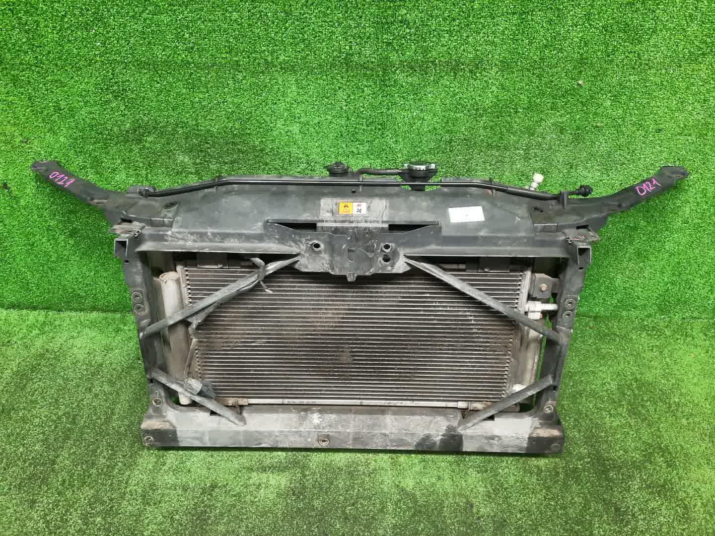 Рамка радиатора MAZDA ATENZA, MAZDA 6 GG3S, GY3W, GYEW, GGEP, GGES, GG3P, GY, GG L3-VE 0121 1 ракурс Рамка радиатора MAZDA ATENZA, MAZDA 6 GG3S, GY3W, GYEW, GGEP, GGES, GG3P, GY, GG L3-VE 0121 1 ракурс