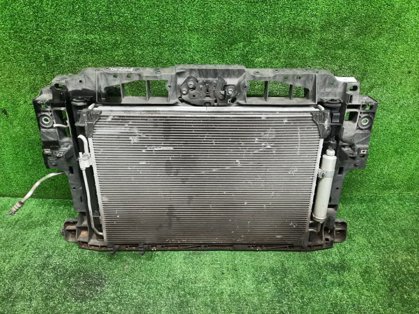 Рамка радиатора NISSAN MURANO PNZ51 VQ35DE 0202 1 ракурс