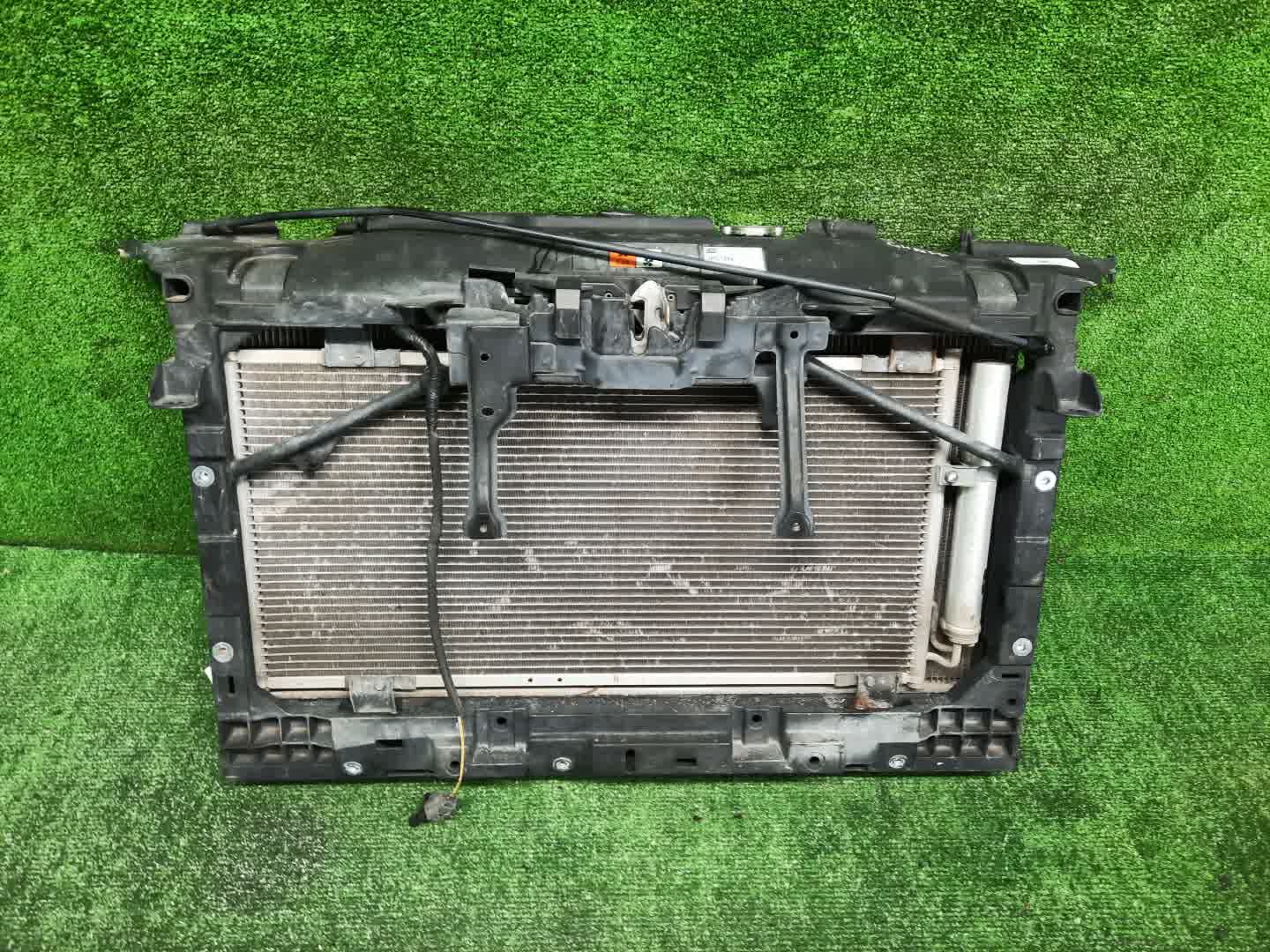 Рамка радиатора MAZDA ATENZA, MAZDA 6, 6 GH5FP, GH5AP, GH5AS, GH5FS, GHEFP, GHEFS, GH5AW, GH5FW, GHEFW, GH LF-VE 0207 1 ракурс Рамка радиатора MAZDA ATENZA, MAZDA 6, 6 GH5FP, GH5AP, GH5AS, GH5FS, GHEFP, GHEFS, GH5AW, GH5FW, GHEFW, GH LF-VE 0207 1 ракурс