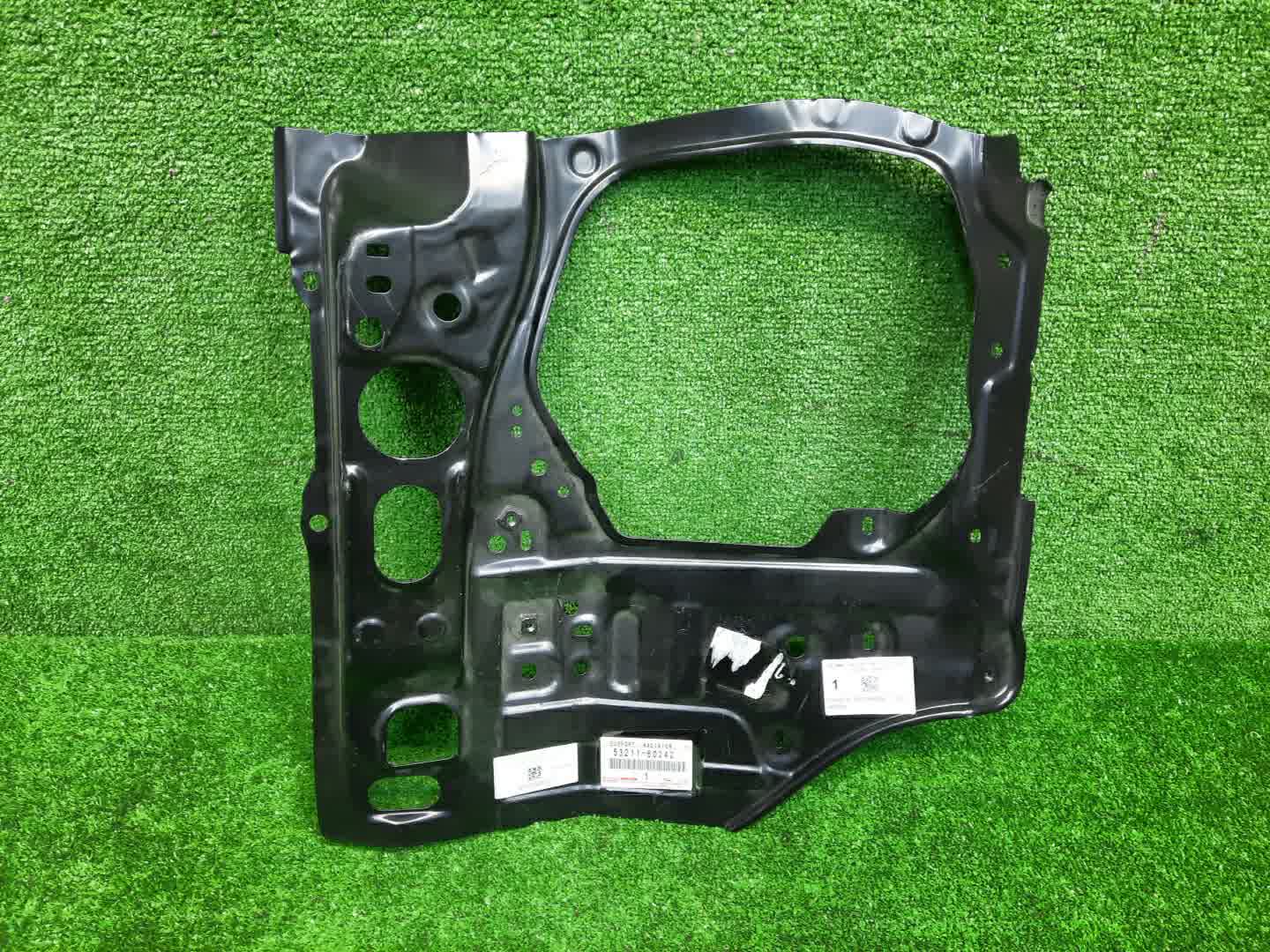 Рамка радиатора правая передняя TOYOTA LAND CRUISER PRADO TRJ150, GRJ150 53211-60242 1 ракурс