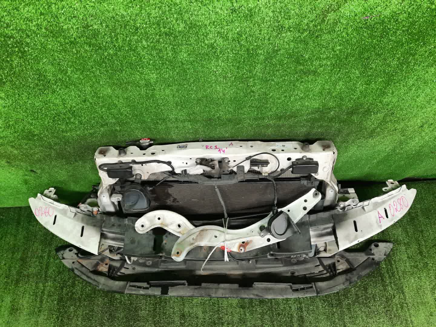 Рамка радиатора HONDA ODYSSEY RC1 K24W 0280 2 ракурс