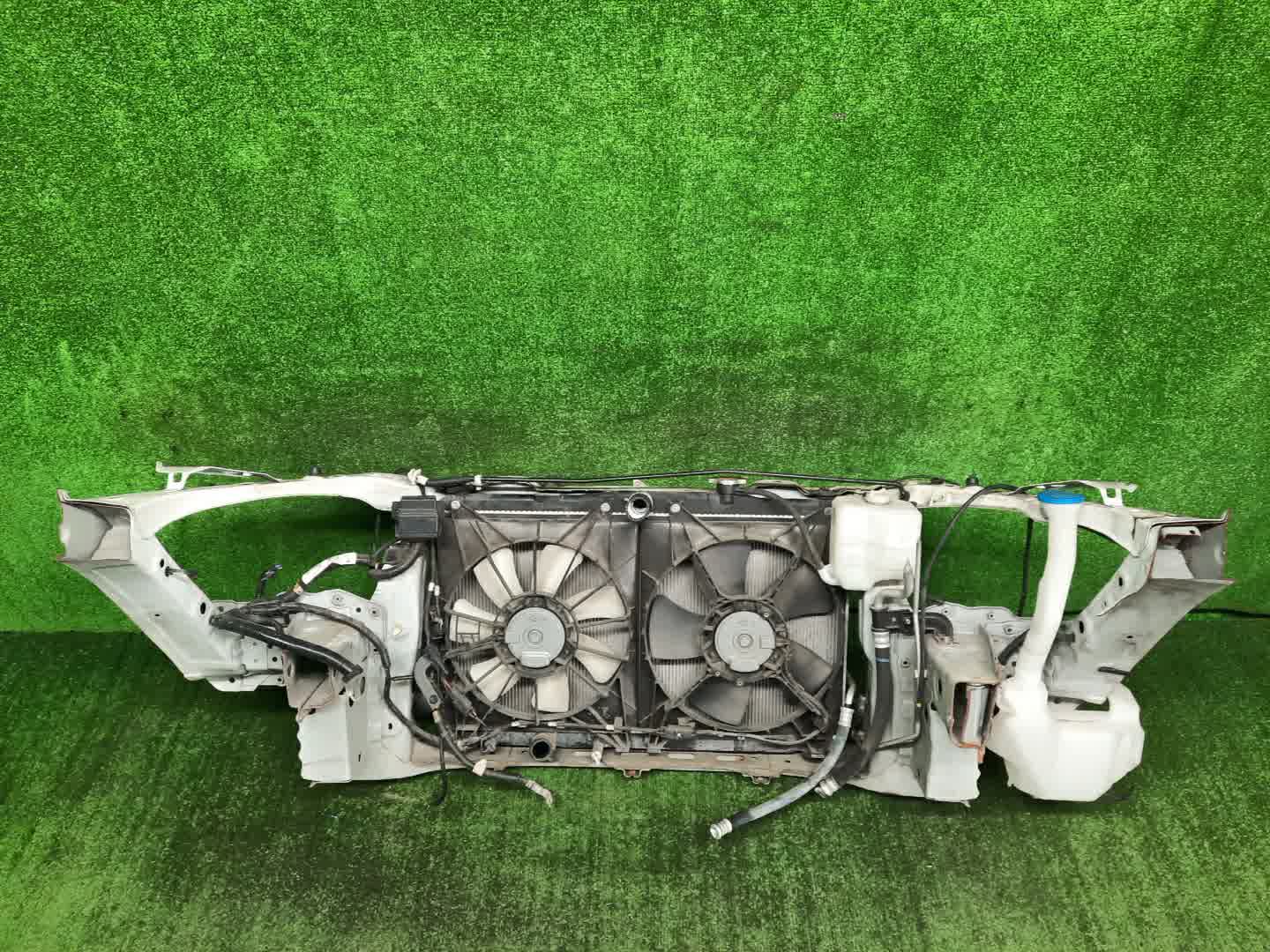 Рамка радиатора HONDA JADE FR4 LEB 0281 3 ракурс