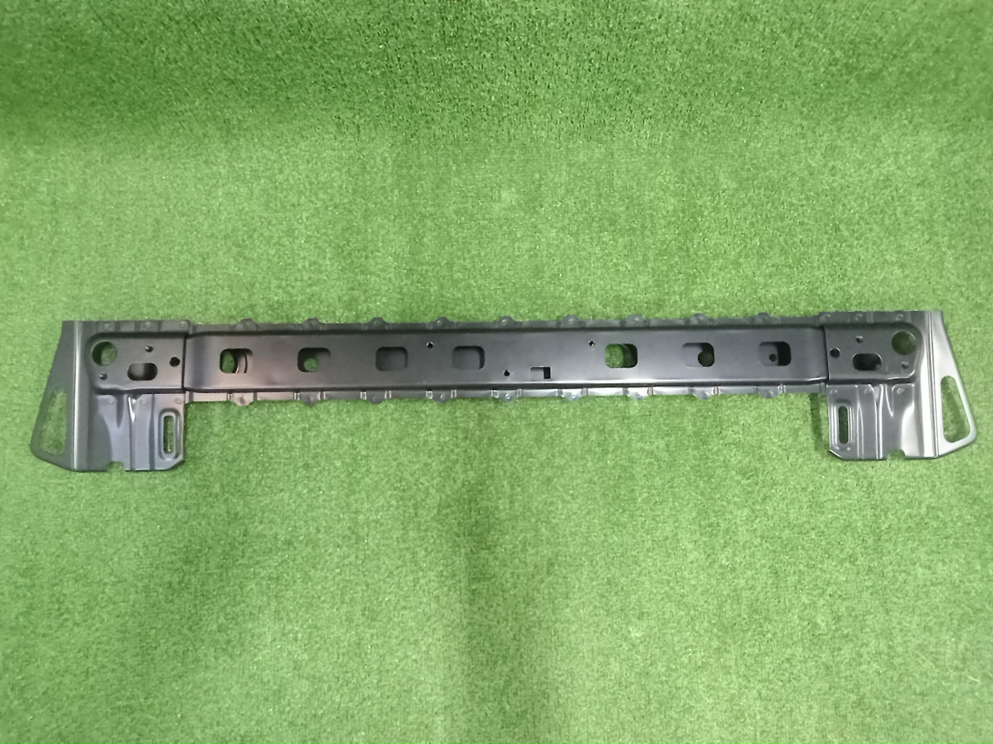 Рамка радиатора MITSUBISHI DELICA D:2 MB37S MQ515667 2 ракурс
