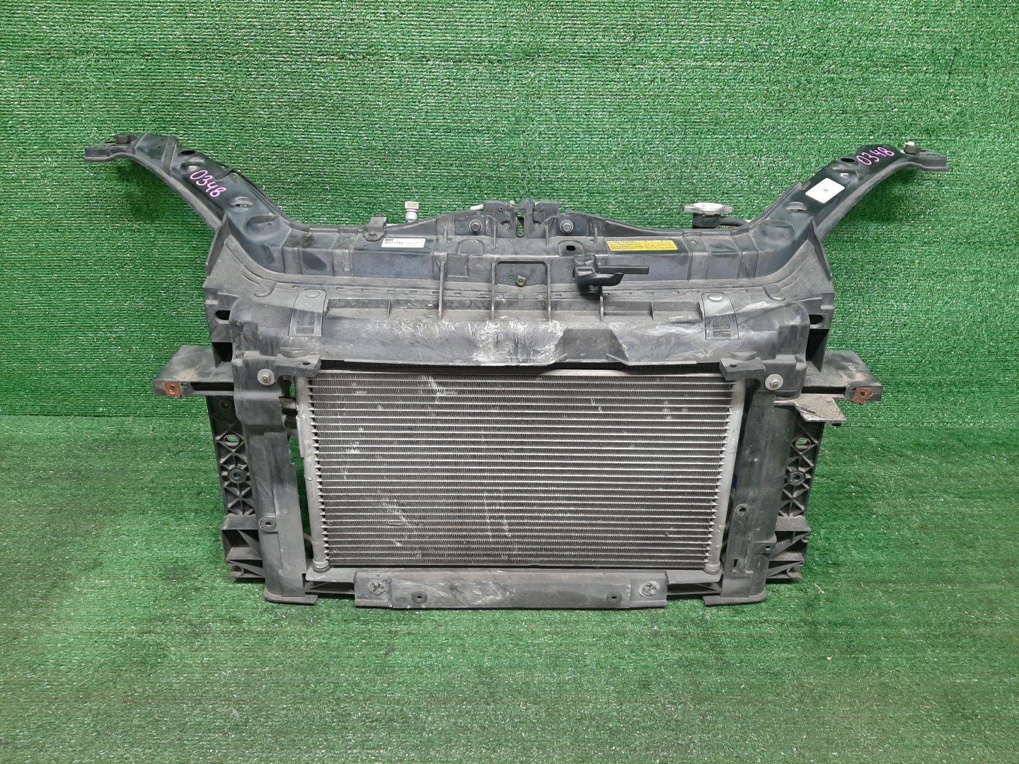Рамка радиатора MAZDA DEMIO DY3W, DY5W, DY3R ZJ-VE 0348 1 ракурс