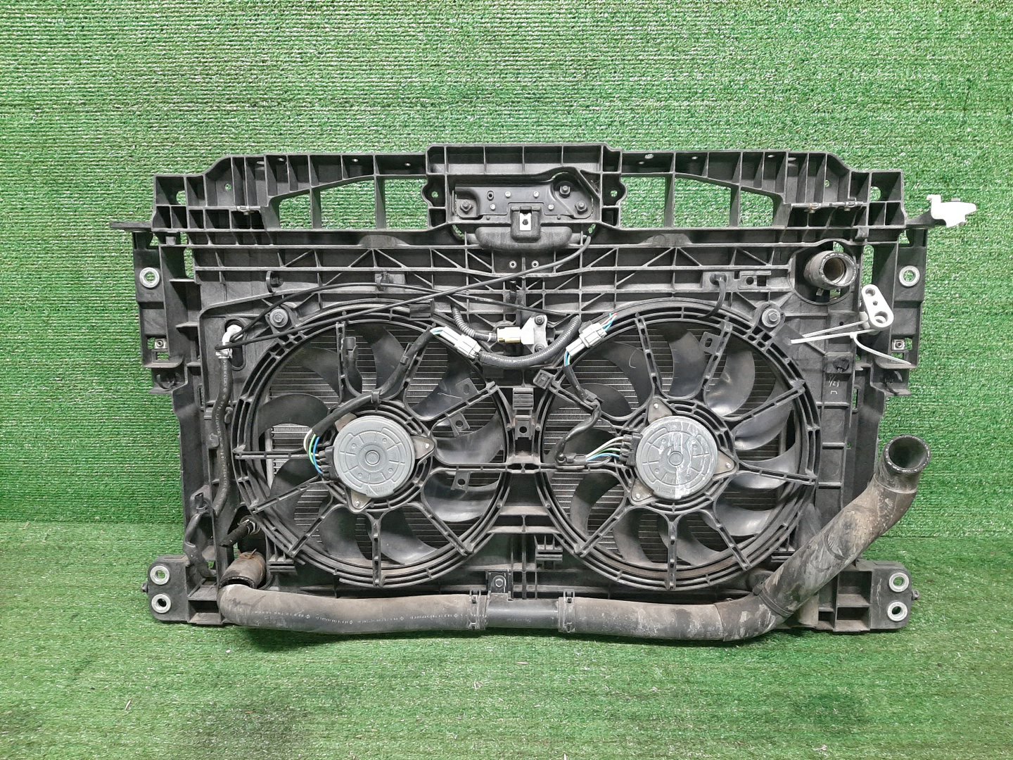 Рамка радиатора NISSAN MURANO PNZ51 VQ35DE 0359 5 ракурс