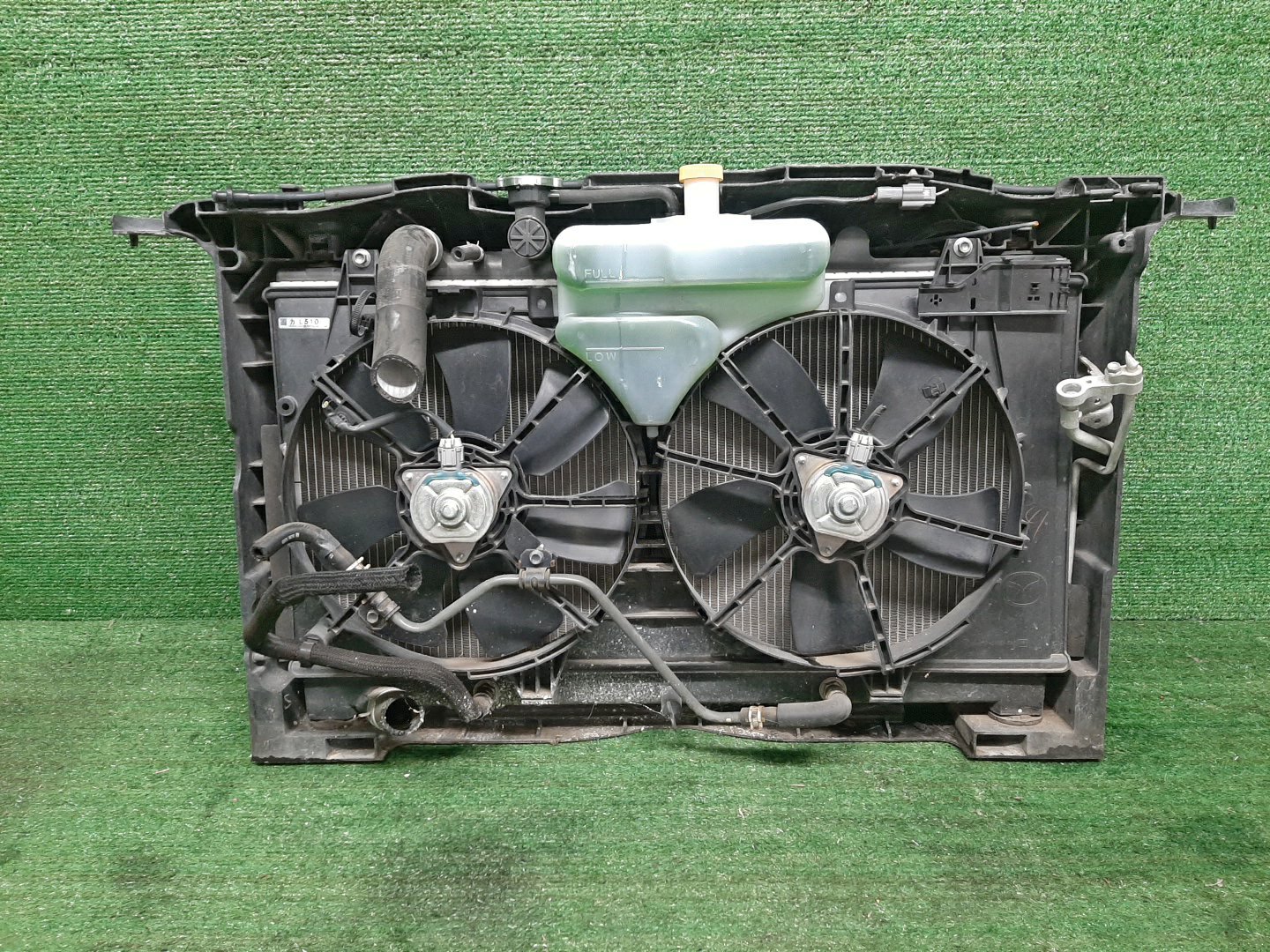 Рамка радиатора MAZDA ATENZA, MAZDA 6, 6 GH5FP, GH5AP, GH5AS, GH5FS, GHEFP, GHEFS, GH5AW, GH5FW, GHEFW, GH L5-VE 0363 3 ракурс