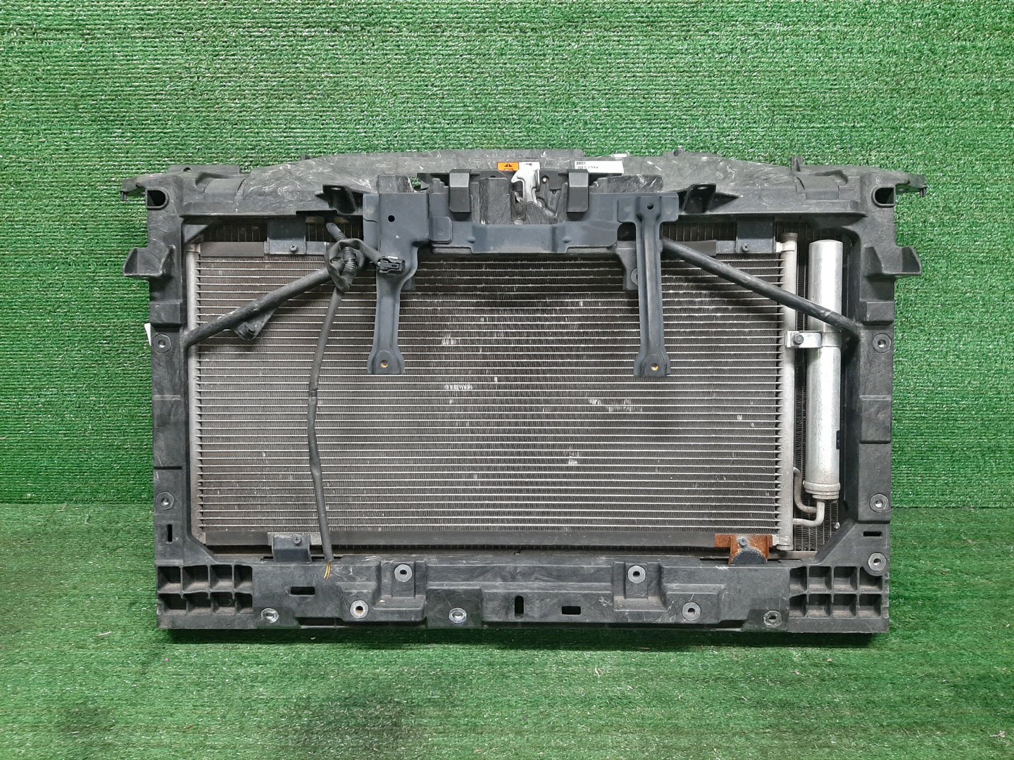 Рамка радиатора MAZDA ATENZA, MAZDA 6, 6 GH5FP, GH5AP, GH5AS, GH5FS, GHEFP, GHEFS, GH5AW, GH5FW, GHEFW, GH L5-VE 0364 1 ракурс