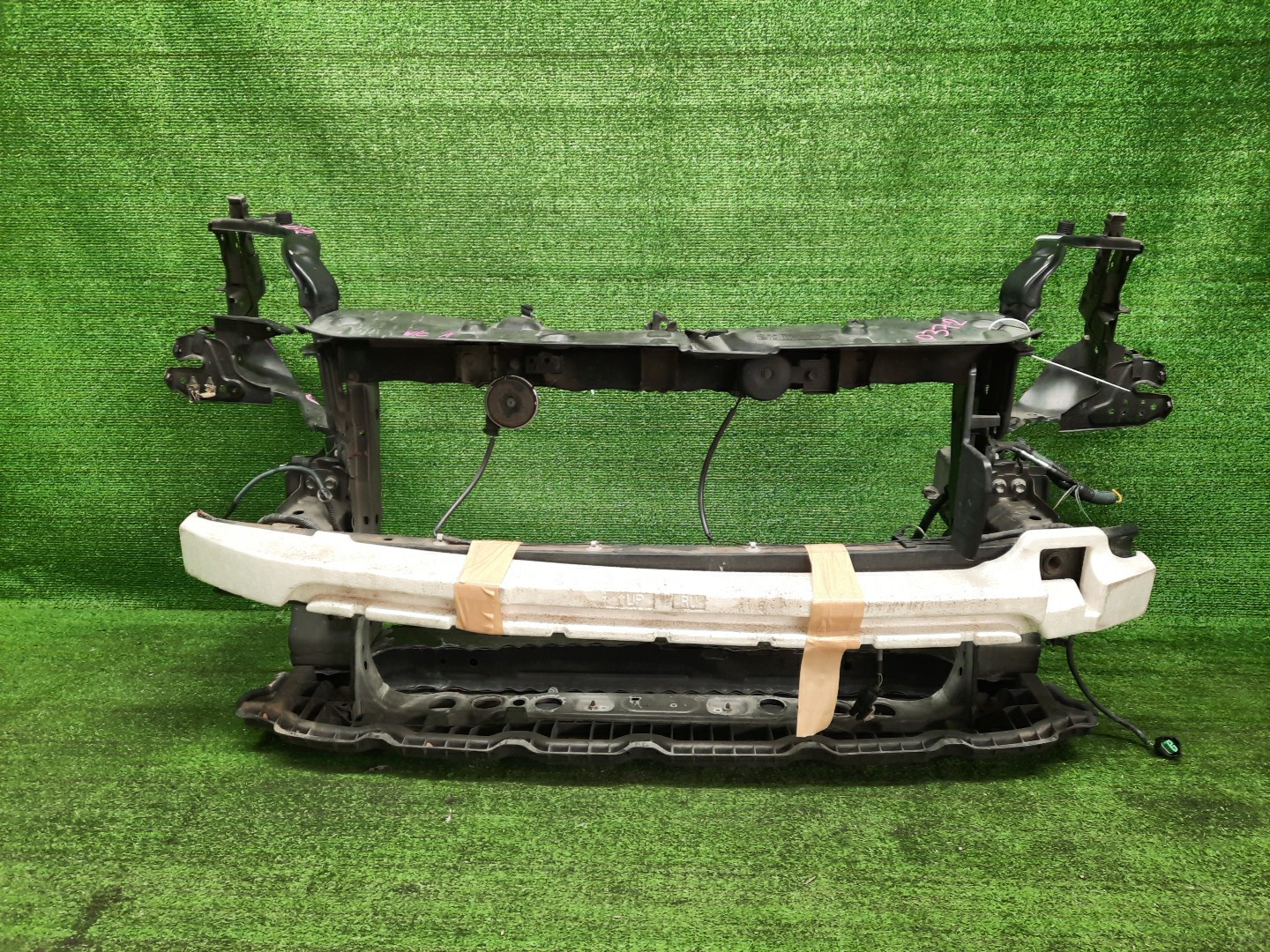 Рамка радиатора TOYOTA COROLLA RUMION ZRE154N, NZE151N, ZRE152N 2ZR-FAE 2066 1 ракурс