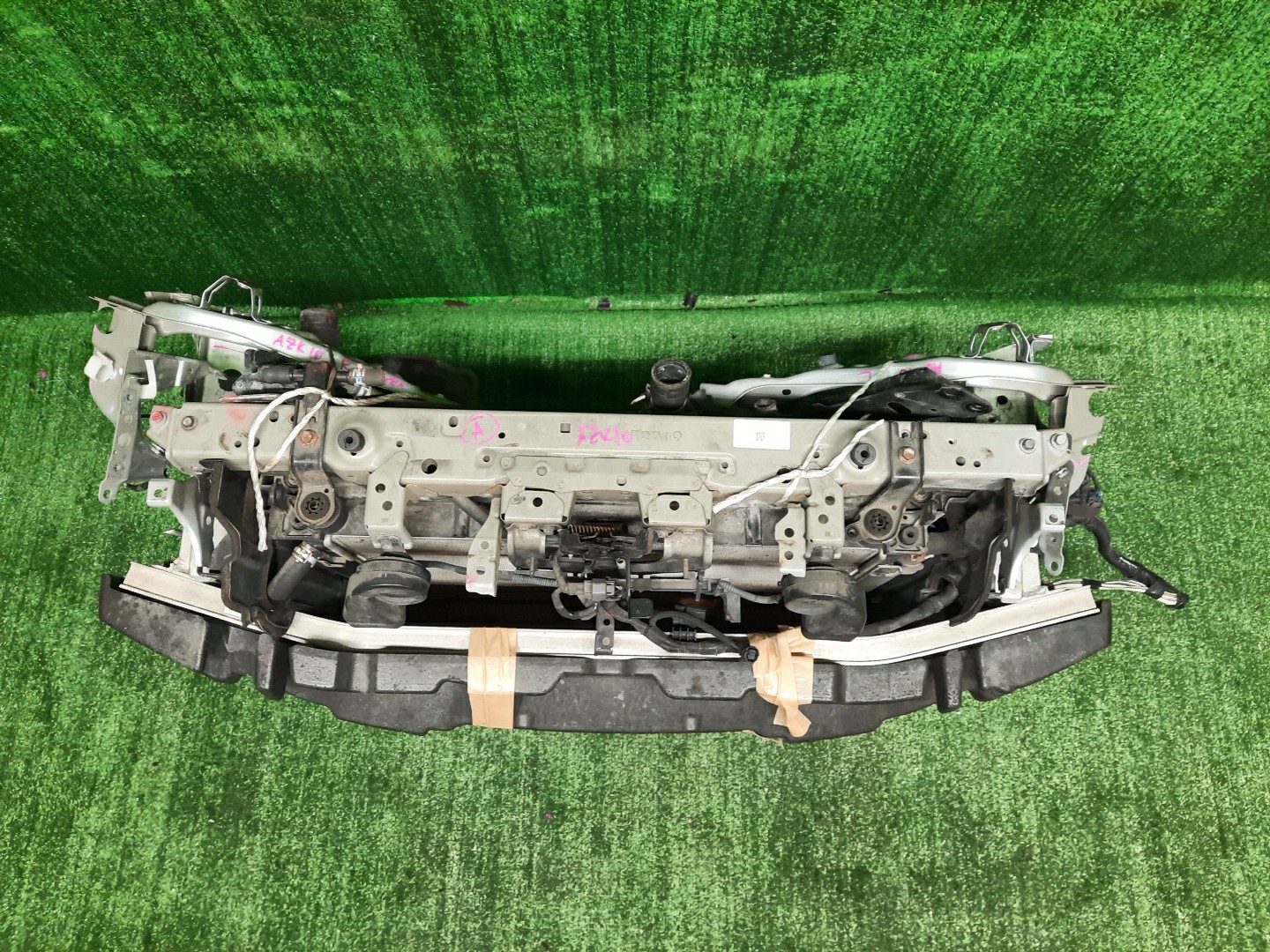 Рамка радиатора TOYOTA SAI AZK10 2AZ-FXE 0414 2 ракурс