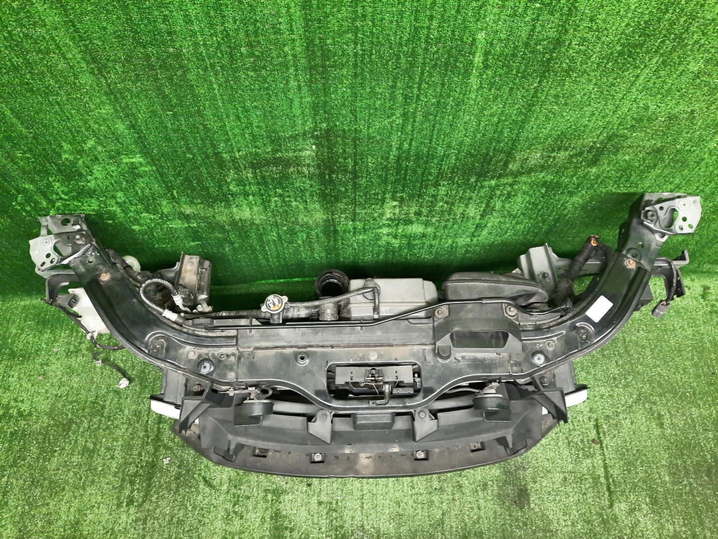 Рамка радиатора MAZDA ATENZA, MAZDA 6 GJ5FP, GJEFP, GJ2FP, GJ2AP, GJ526, GJ523 SH-VPTR 0430 2 ракурс