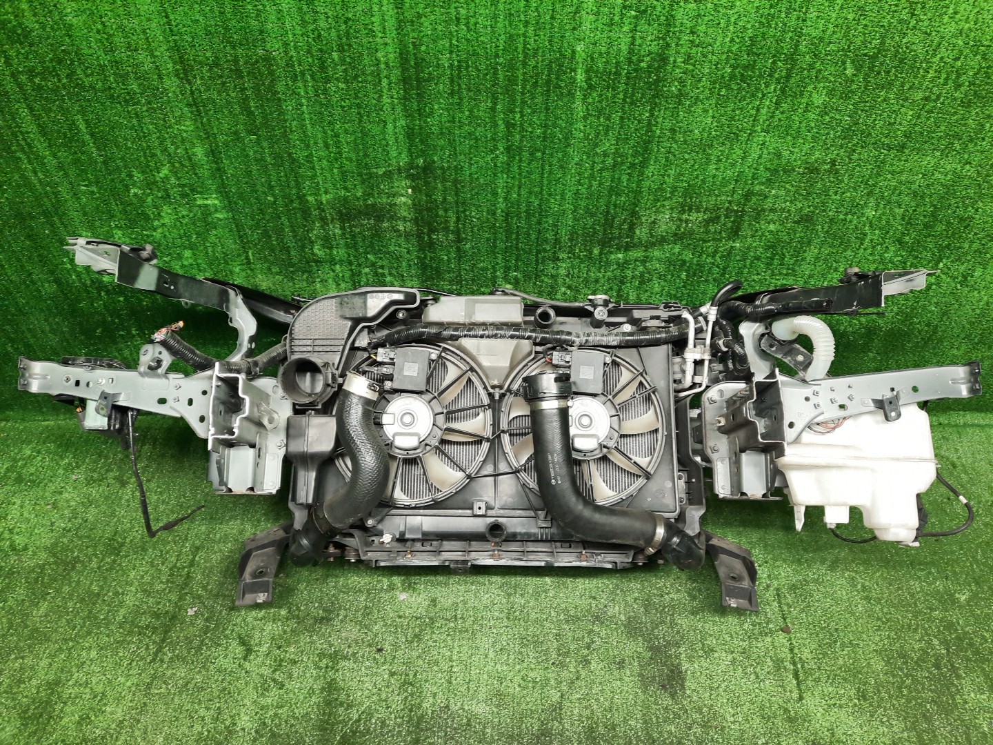 Рамка радиатора MAZDA ATENZA, MAZDA 6 GJ5FP, GJEFP, GJ2FP, GJ2AP, GJ526, GJ523 SH-VPTR 0430 3 ракурс