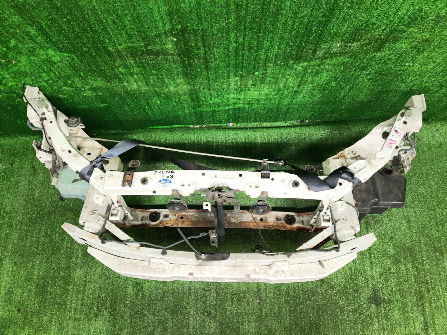 Рамка радиатора TOYOTA AXIO, COROLLA FIELDER, COROLLA  AXIO, FIELDER NZE141, NZE144, ZRE142, ZRE144, ZRE144G, ZRE142G, NZE144G, NZE141G 2ZR-FAE 0435 2 ракурс