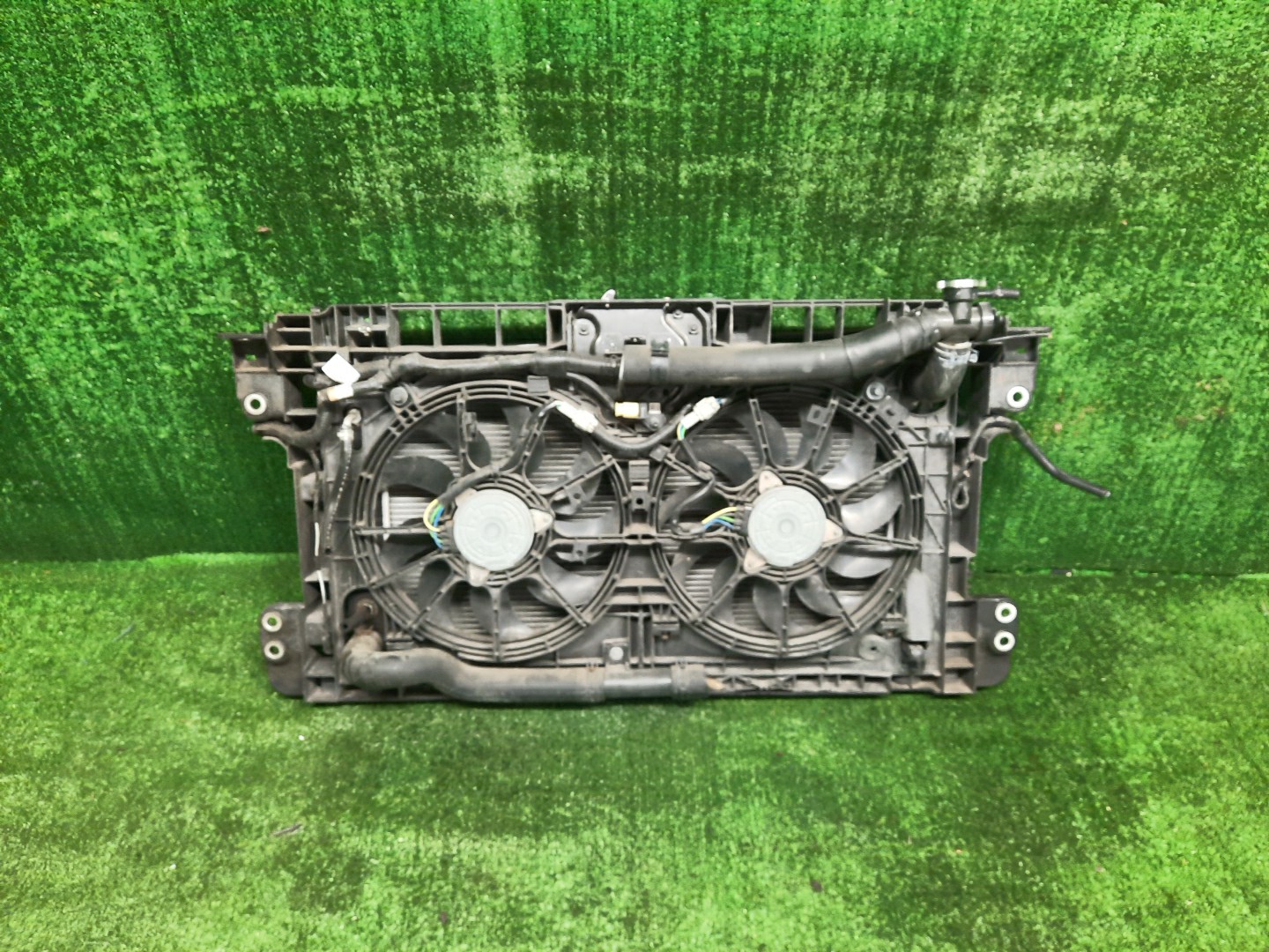 Рамка радиатора NISSAN TEANA TNJ32, PJ32, J32 VQ25DE 0450 2 ракурс