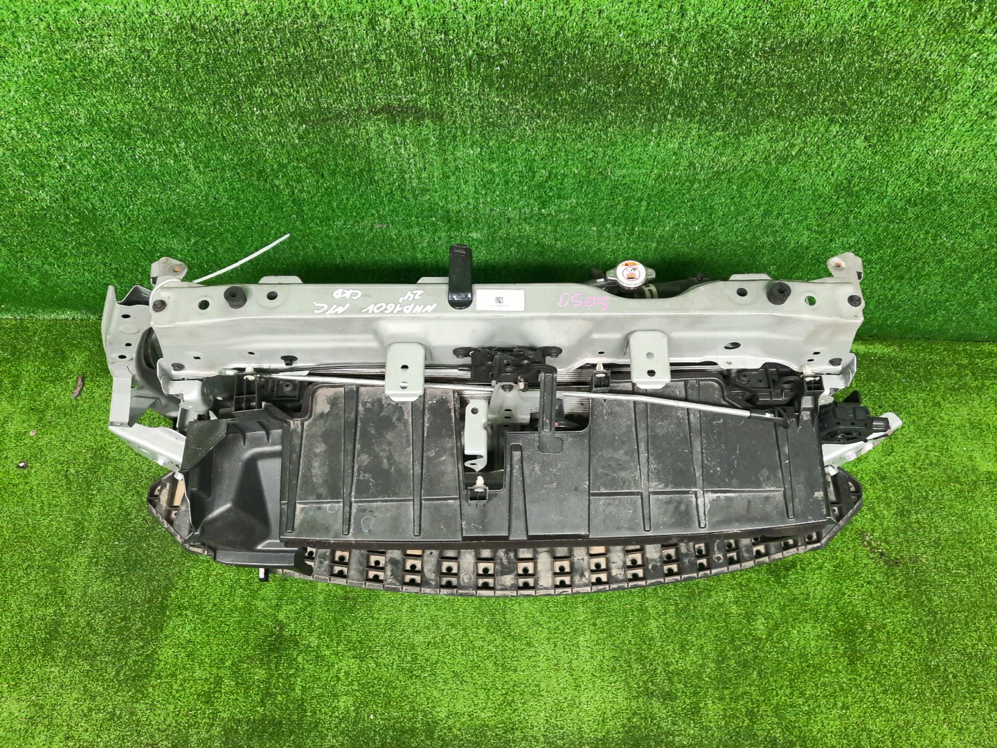 Рамка радиатора TOYOTA PROBOX, SUCCEED NSP160V, NCP160V, NCP165V, NHP160V 1NZ-FXE 0505 2 ракурс