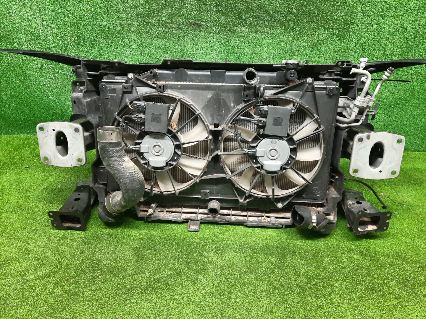 Рамка радиатора MAZDA ATENZA, MAZDA 6 GJ5FP, GJEFP, GJ2FP, GJ2AP, GJ526, GJ523 SH-VPTR 0506 3 ракурс