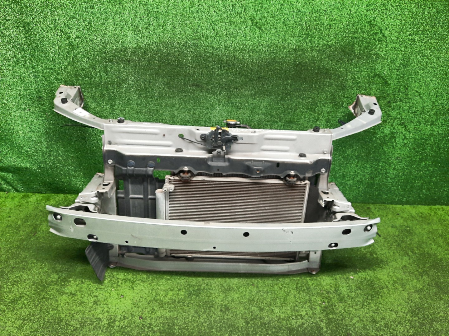 Рамка радиатора TOYOTA SUCCEED NCP51V, NCP58G, NCP55V, NCP50V, NCP59G, NLP51 1NZ-FE 0593 1 ракурс