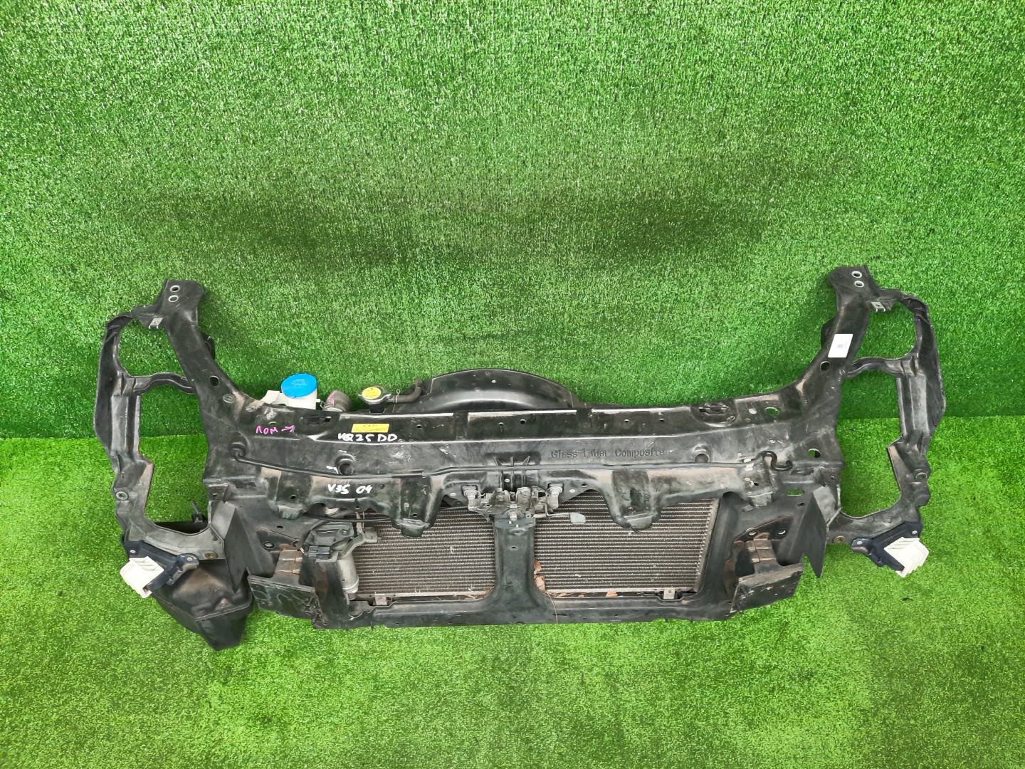 Рамка радиатора NISSAN SKYLINE V35 VQ25DD 0620 2 ракурс