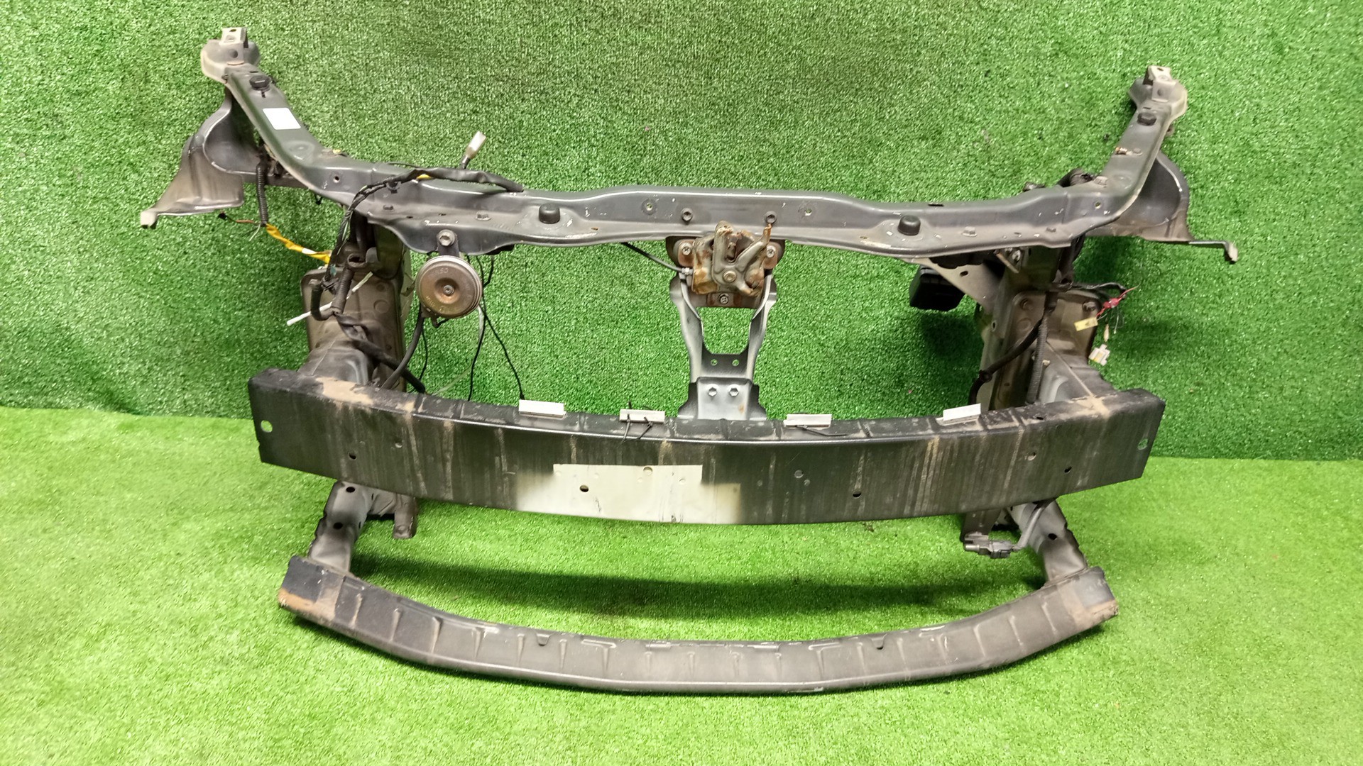 Рамка радиатора  SUZUKI SX4 YA11S M15A ,0637 1 ракурс