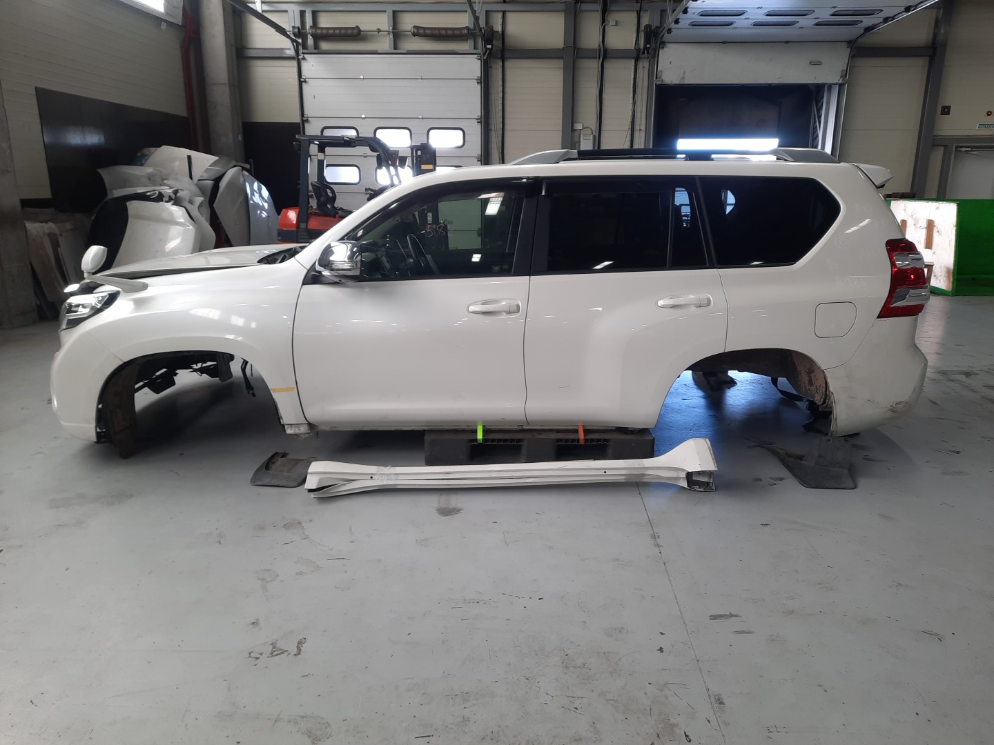 Кузов TOYOTA LAND CRUISER PRADO GDJ150 1GD-FTV 582 2 ракурс