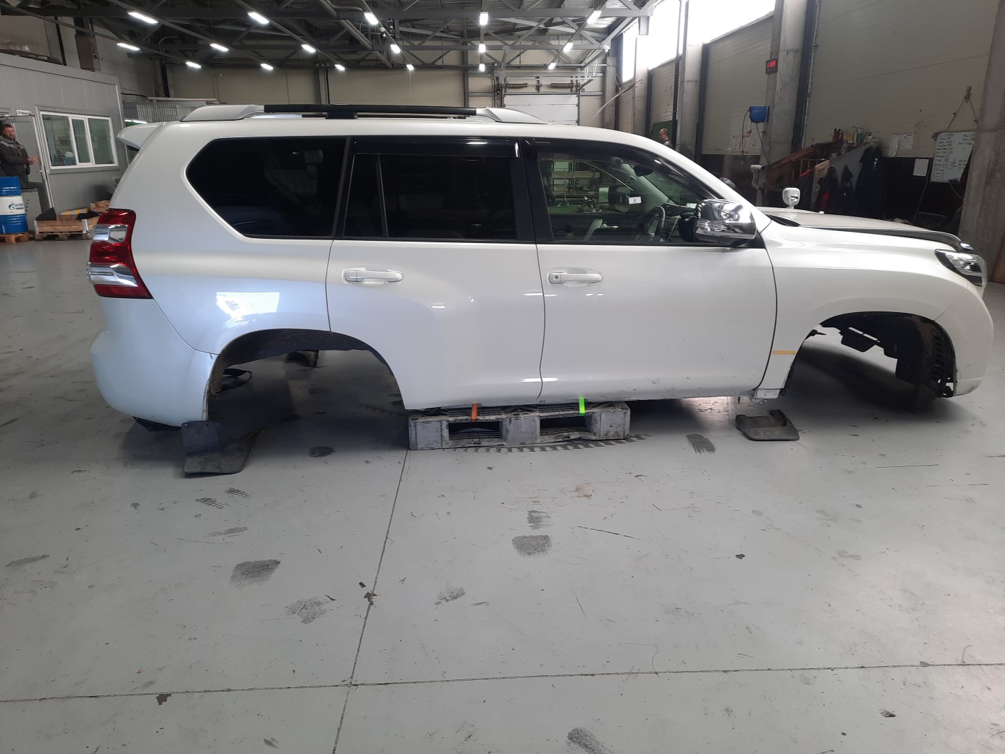 Кузов TOYOTA LAND CRUISER PRADO GDJ150 1GD-FTV 582 4 ракурс
