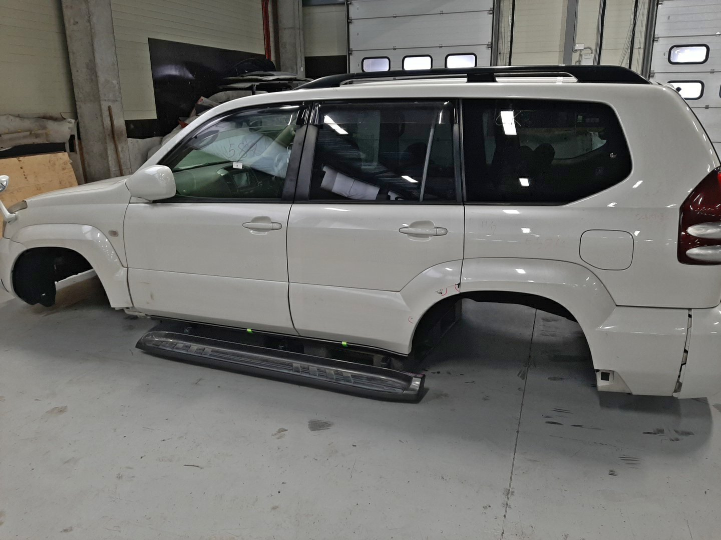Кузов TOYOTA LAND CRUISER PRADO VZJ120 589 4 ракурс
