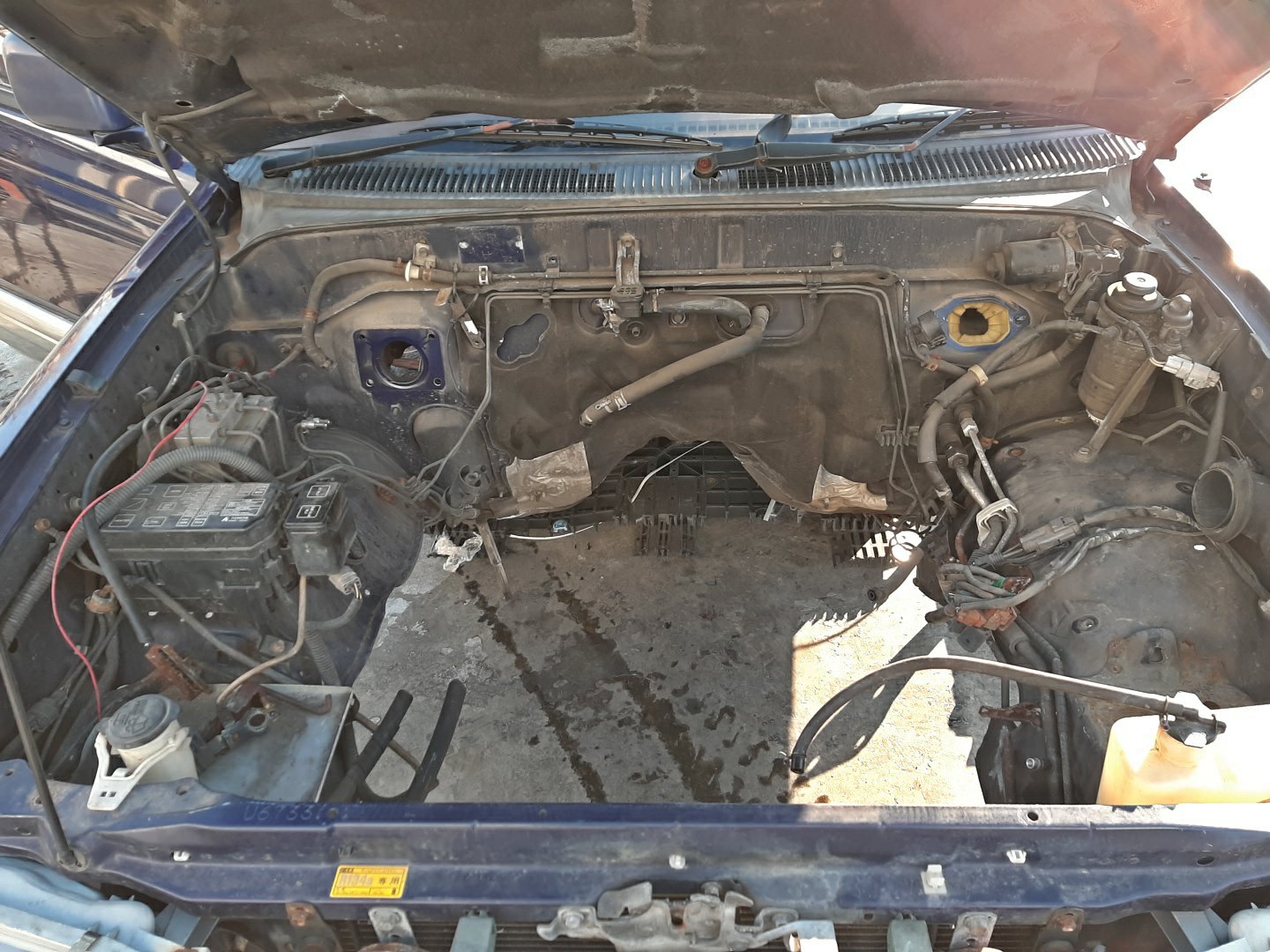 Кузов TOYOTA HILUX SURF KZN185G 1KZ-TE 598 5 ракурс