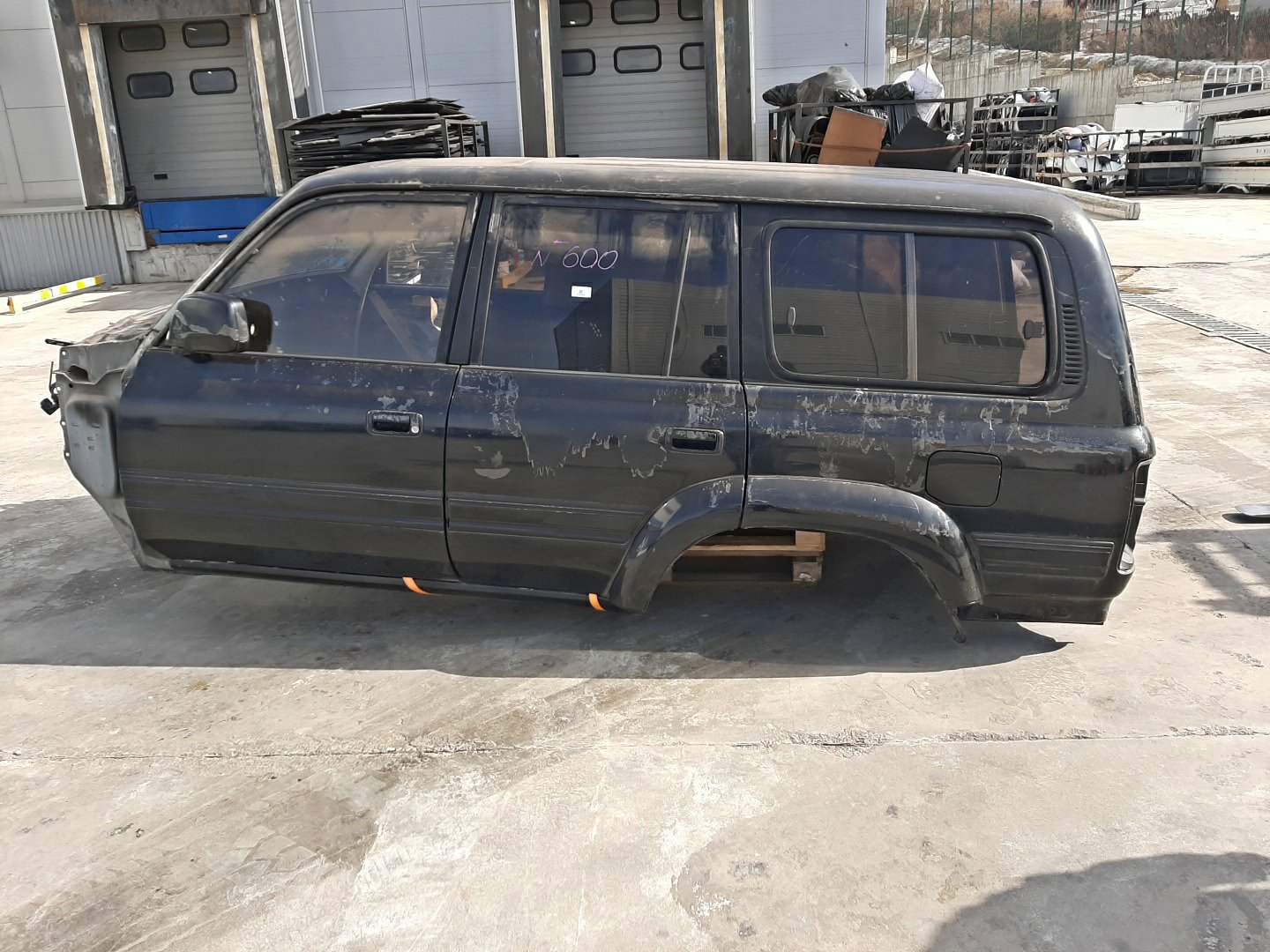Кузов TOYOTA LAND CRUISER FZJ80 600 4 ракурс