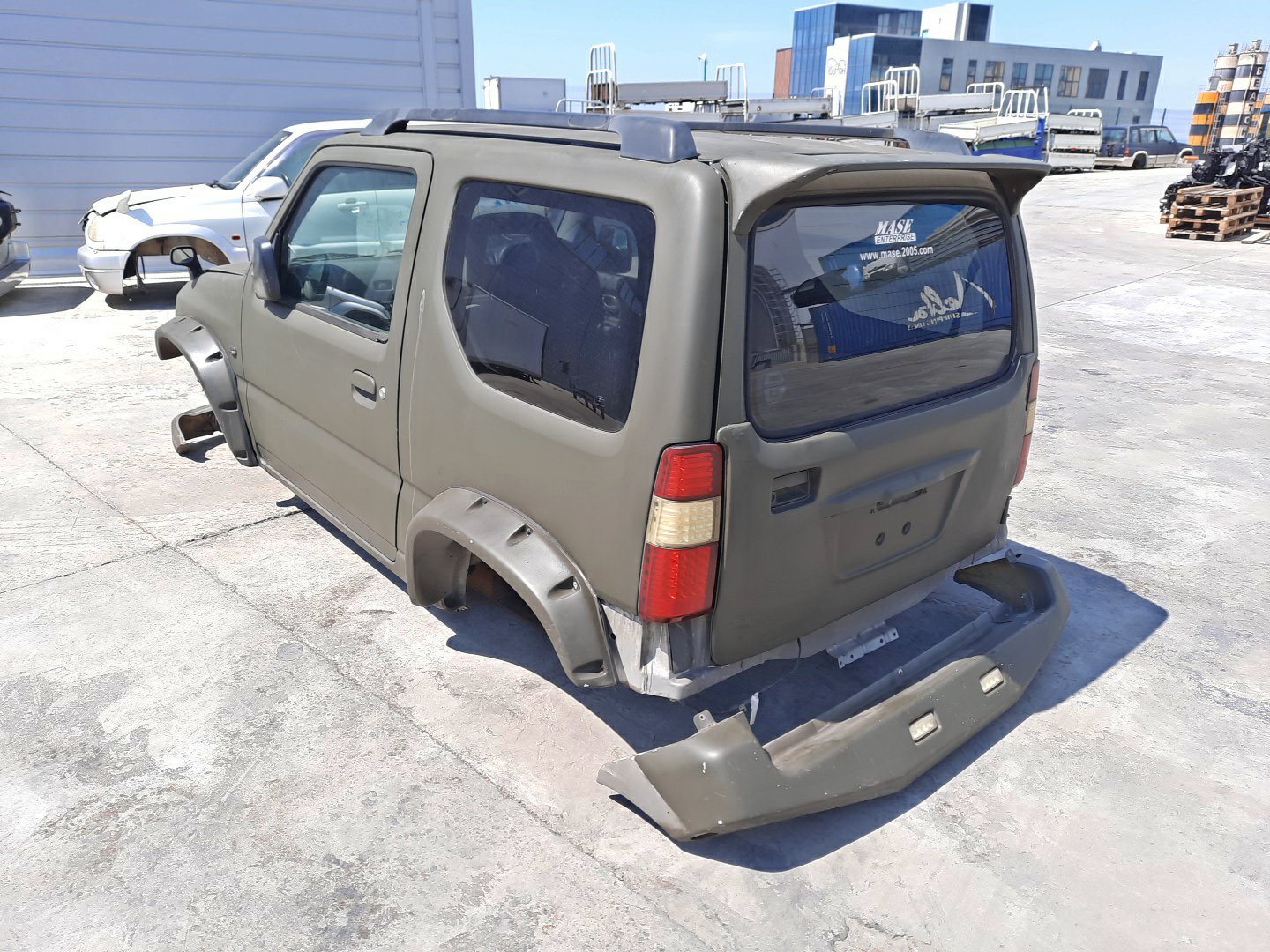 Кузов SUZUKI JIMNY SIERRA, JIMNY WIDE JB43W, JB33W 620 2 ракурс