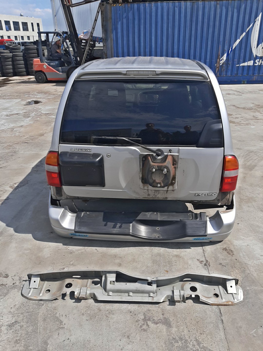 Кузов SUZUKI ESCUDO TA52W J20A 635 4 ракурс