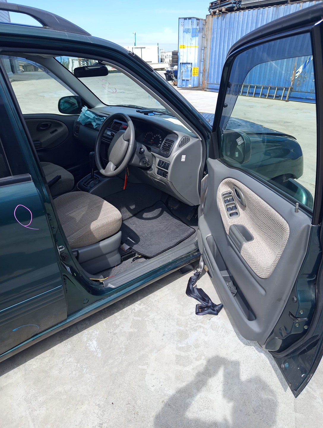 Кузов SUZUKI ESCUDO TD52W 639 5 ракурс