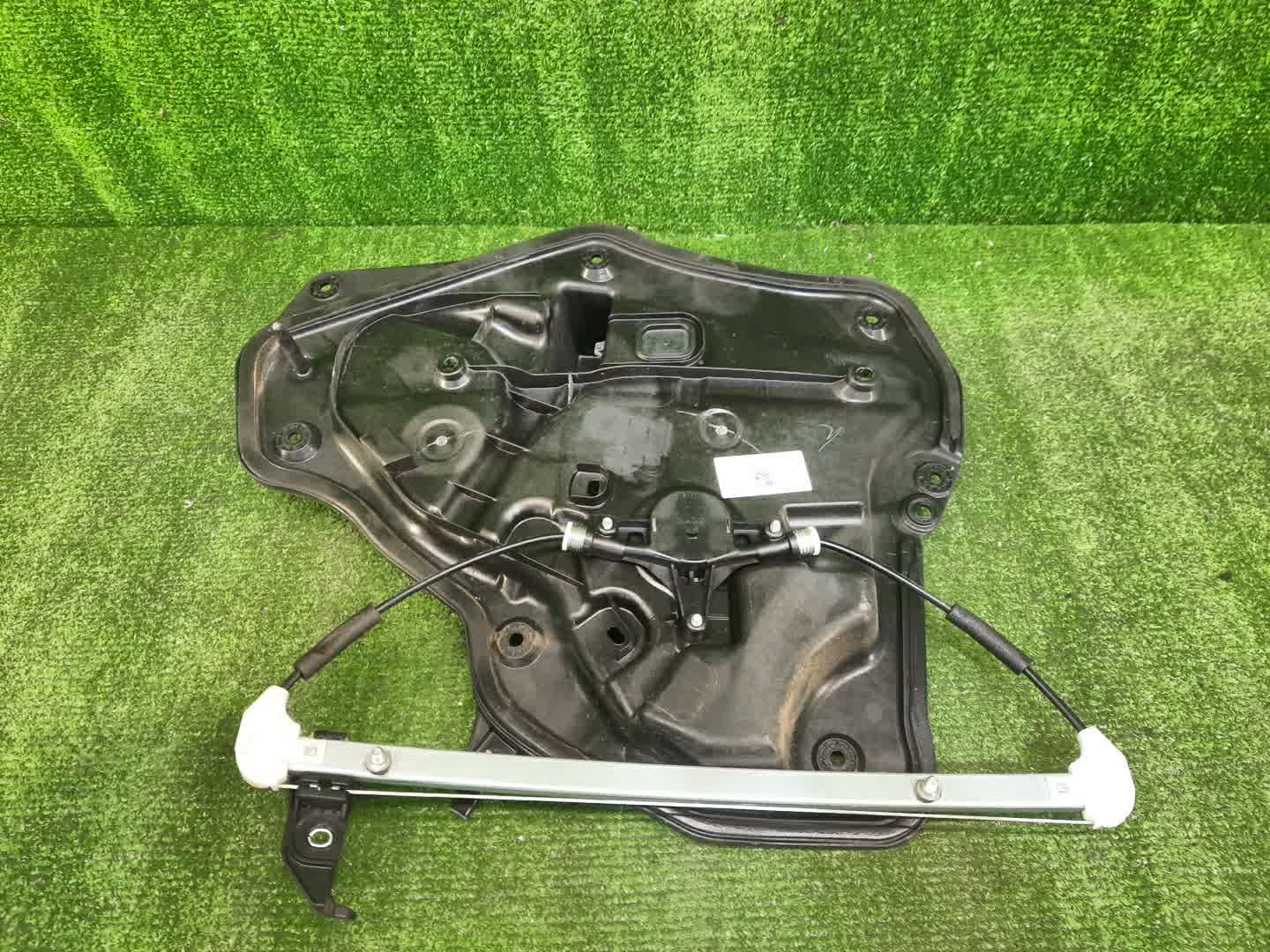 Стеклоподъемник правый задний MAZDA ATENZA GJ2FW 1 ракурс