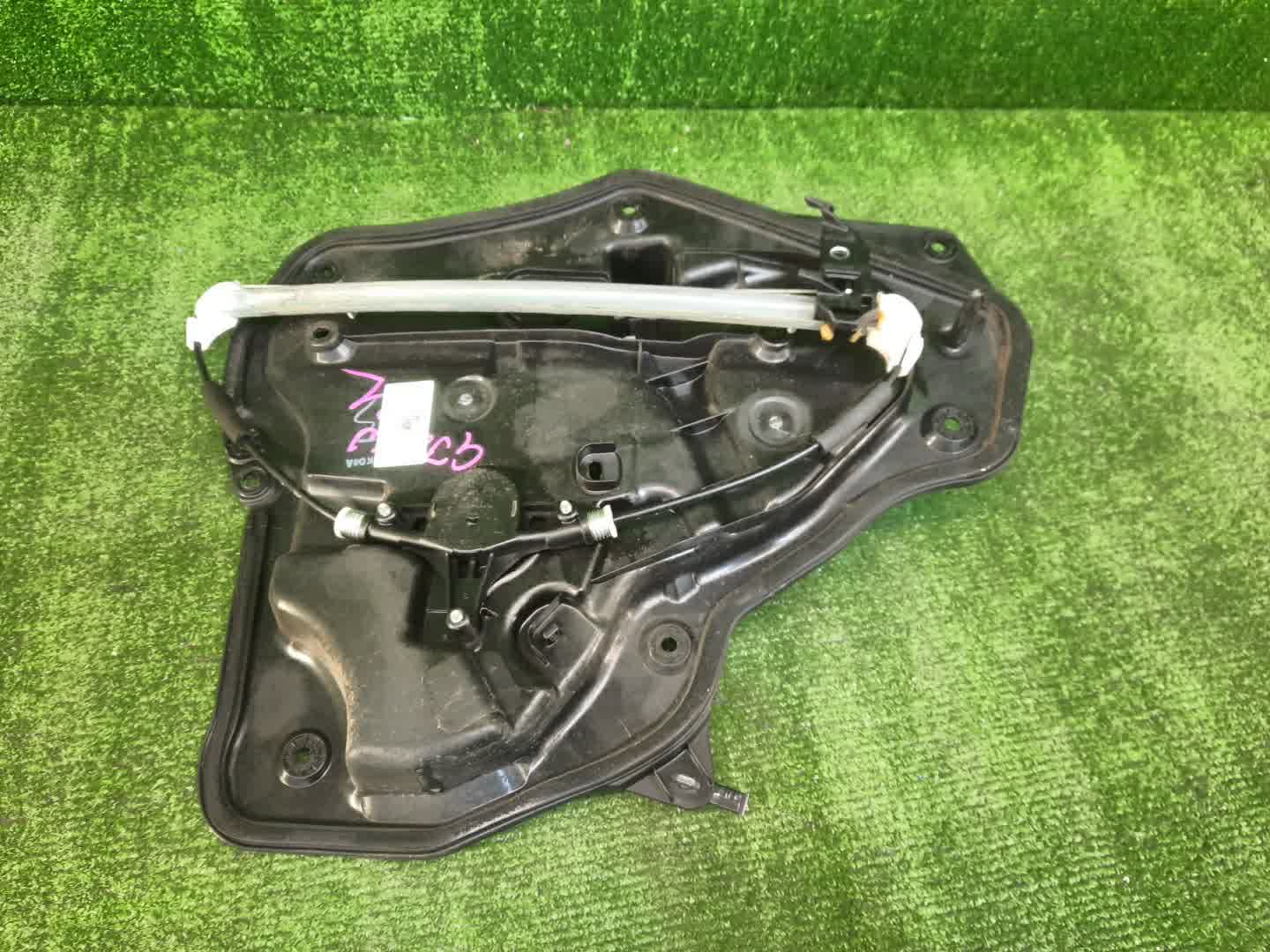 Стеклоподъемник левый задний MAZDA ATENZA GJ2FW 2 ракурс